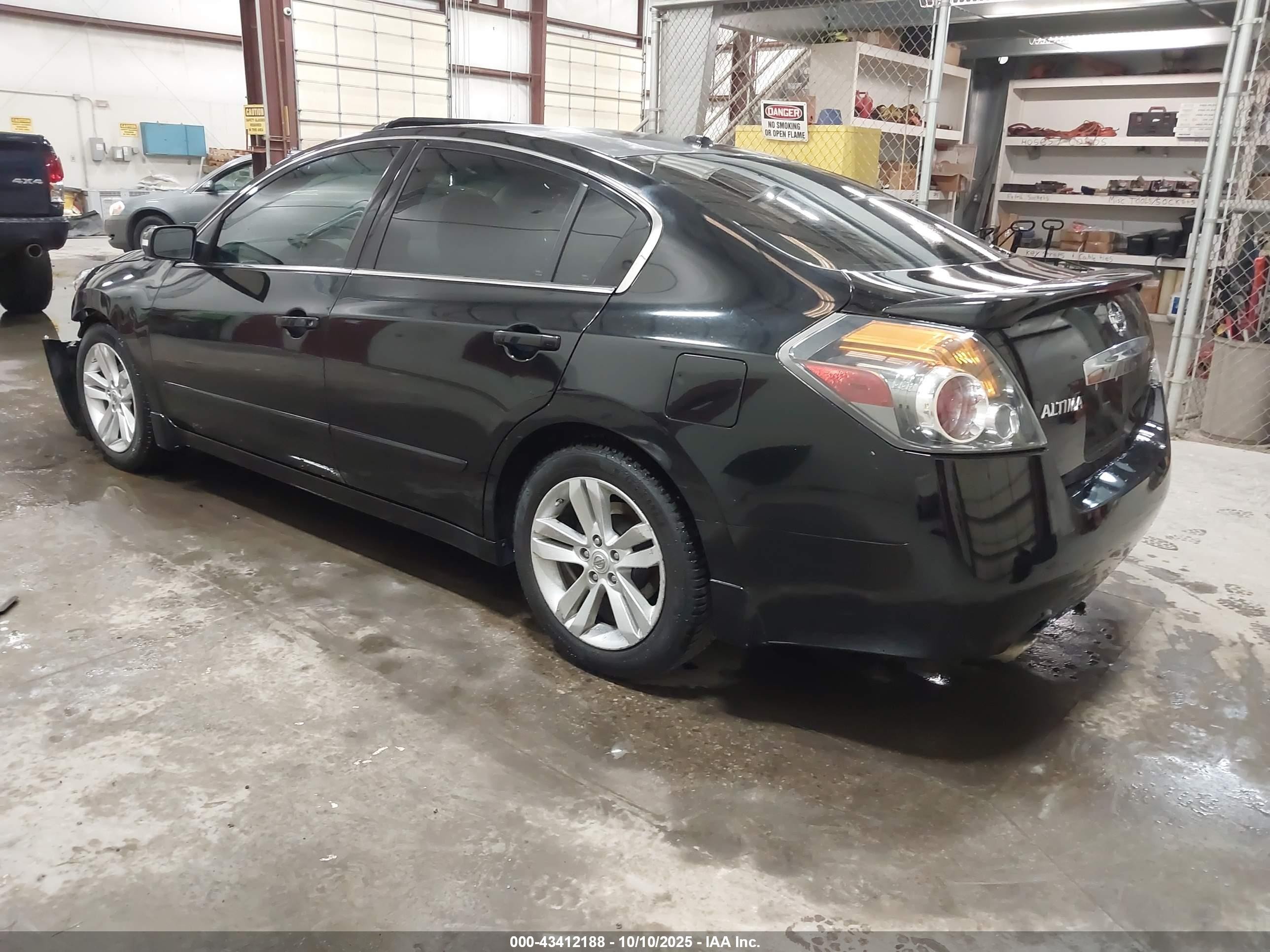 2011 Nissan Altima 3.5 Sr Black vin: 1N4BL2AP0BN449973