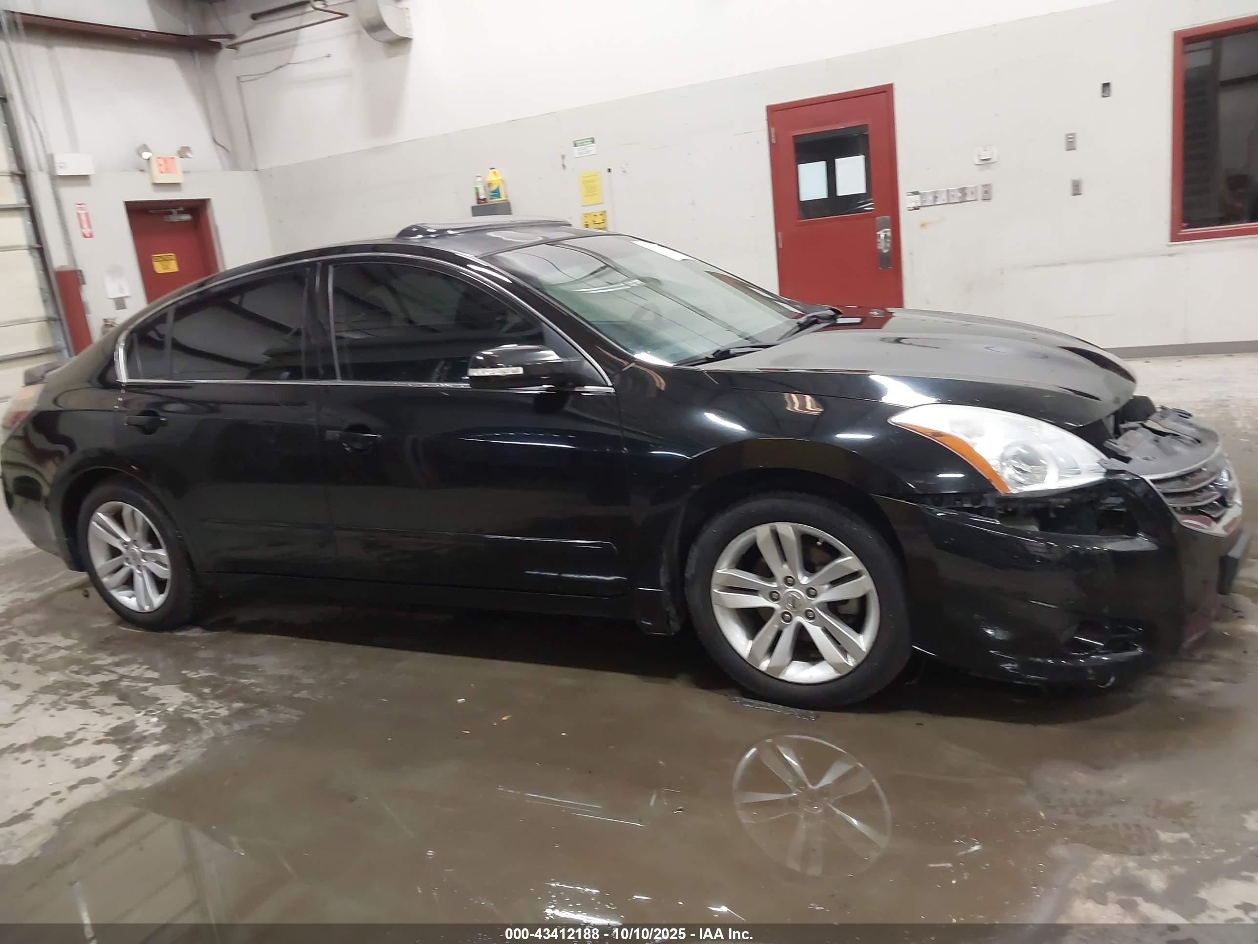 2011 Nissan Altima 3.5 Sr Black vin: 1N4BL2AP0BN449973