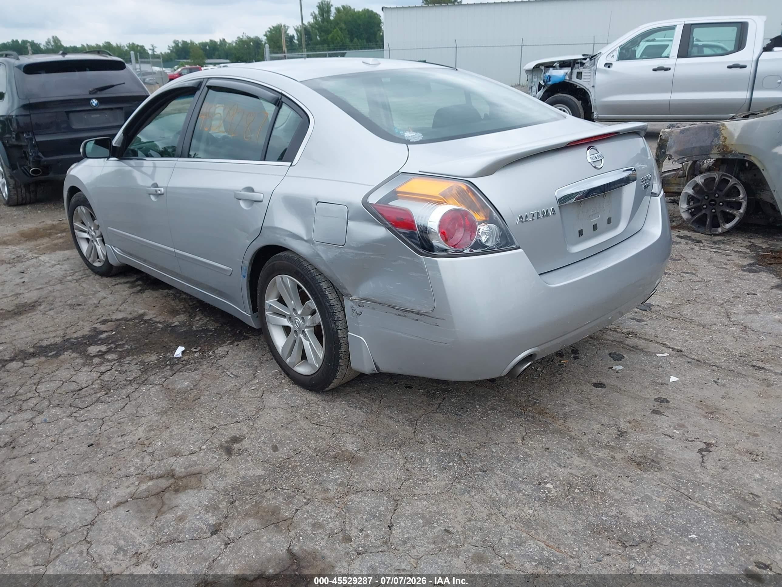 2010 Nissan Altima 3.5 Sr Серебряный vin: 1N4BL2AP1AN561146