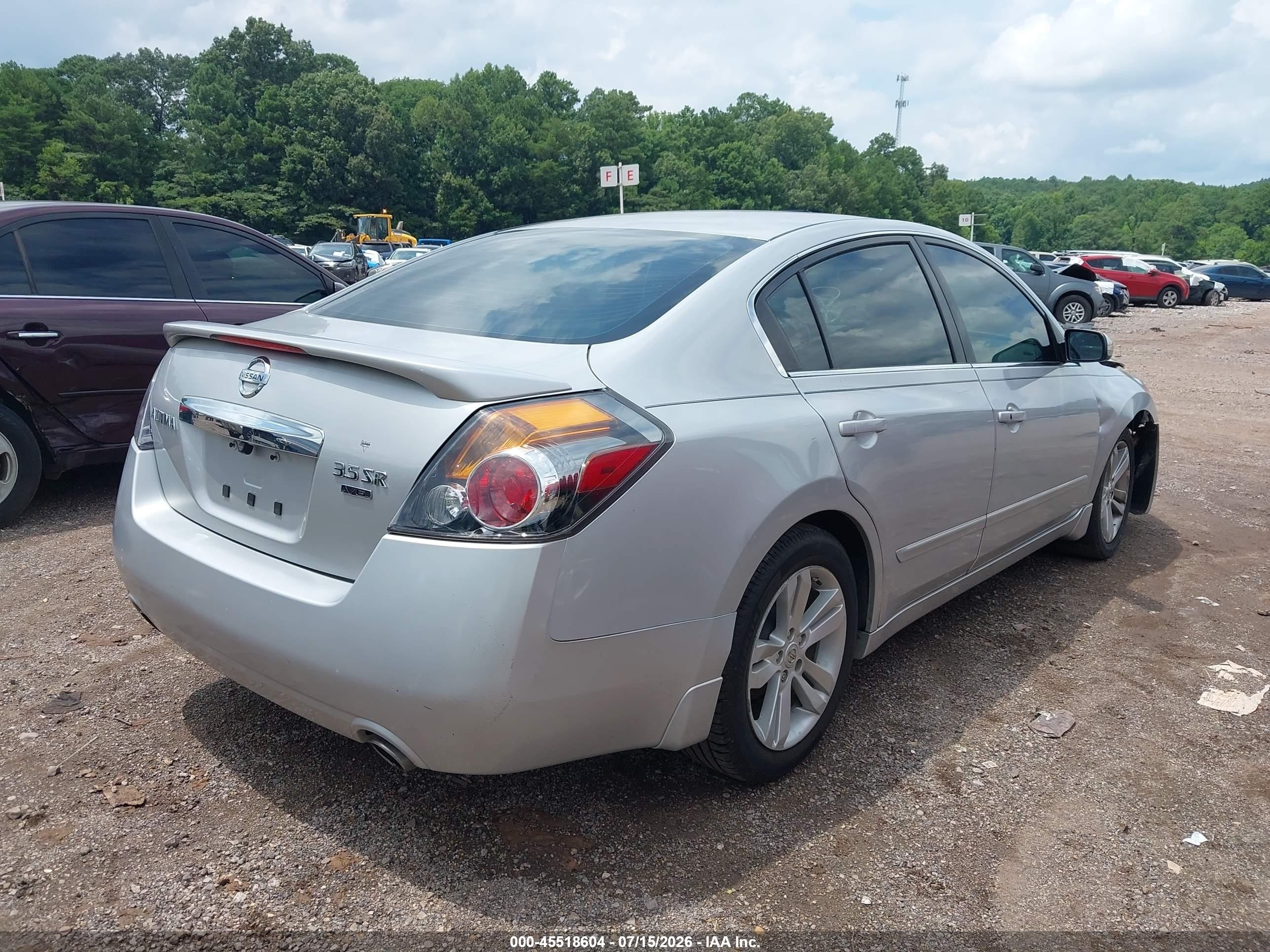 2011 Nissan Altima 3.5 Sr Silver vin: 1N4BL2AP1BN464336