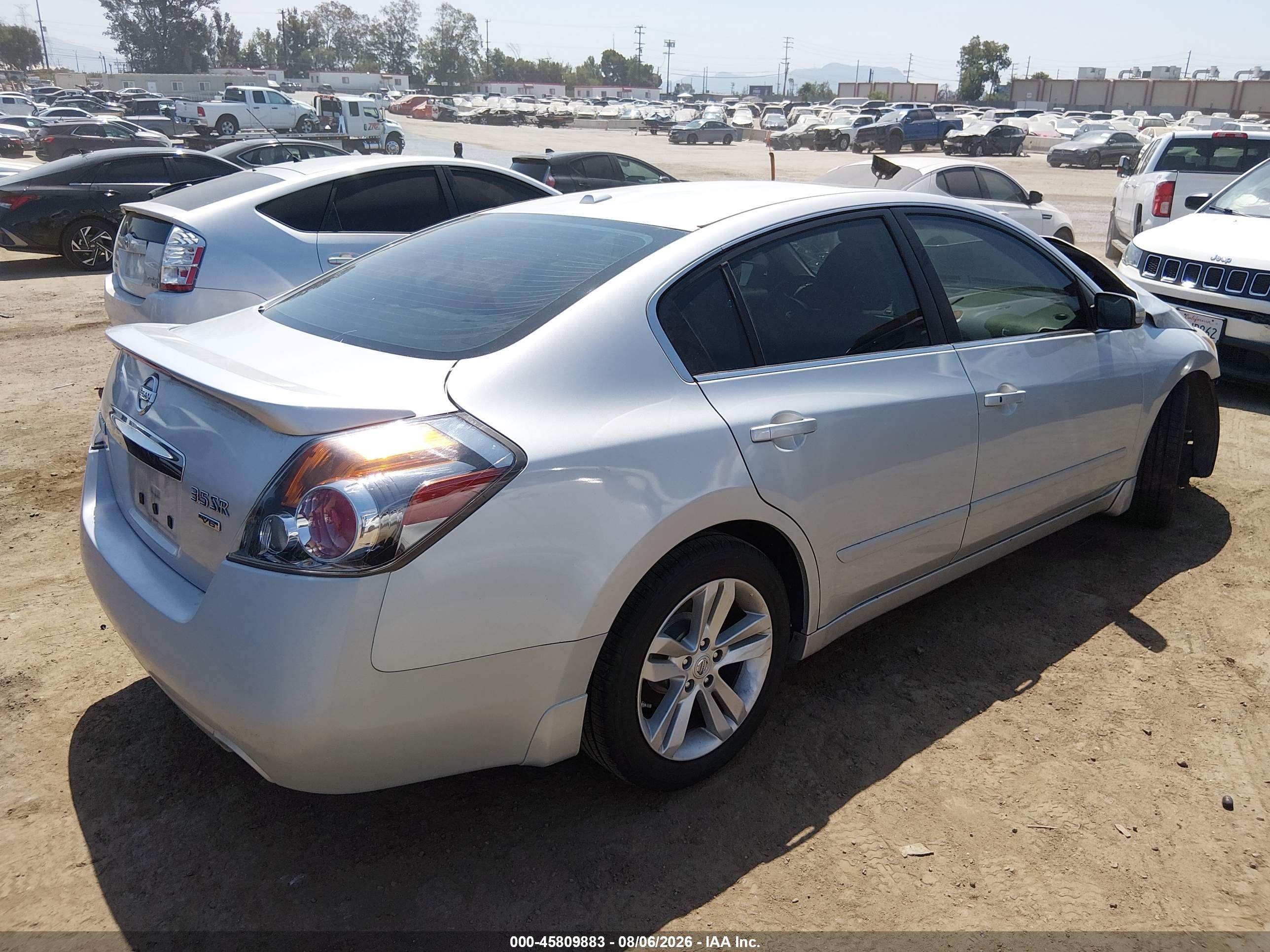 2012 Nissan Altima 3.5 Sr Серебряный vin: 1N4BL2AP1CN546665