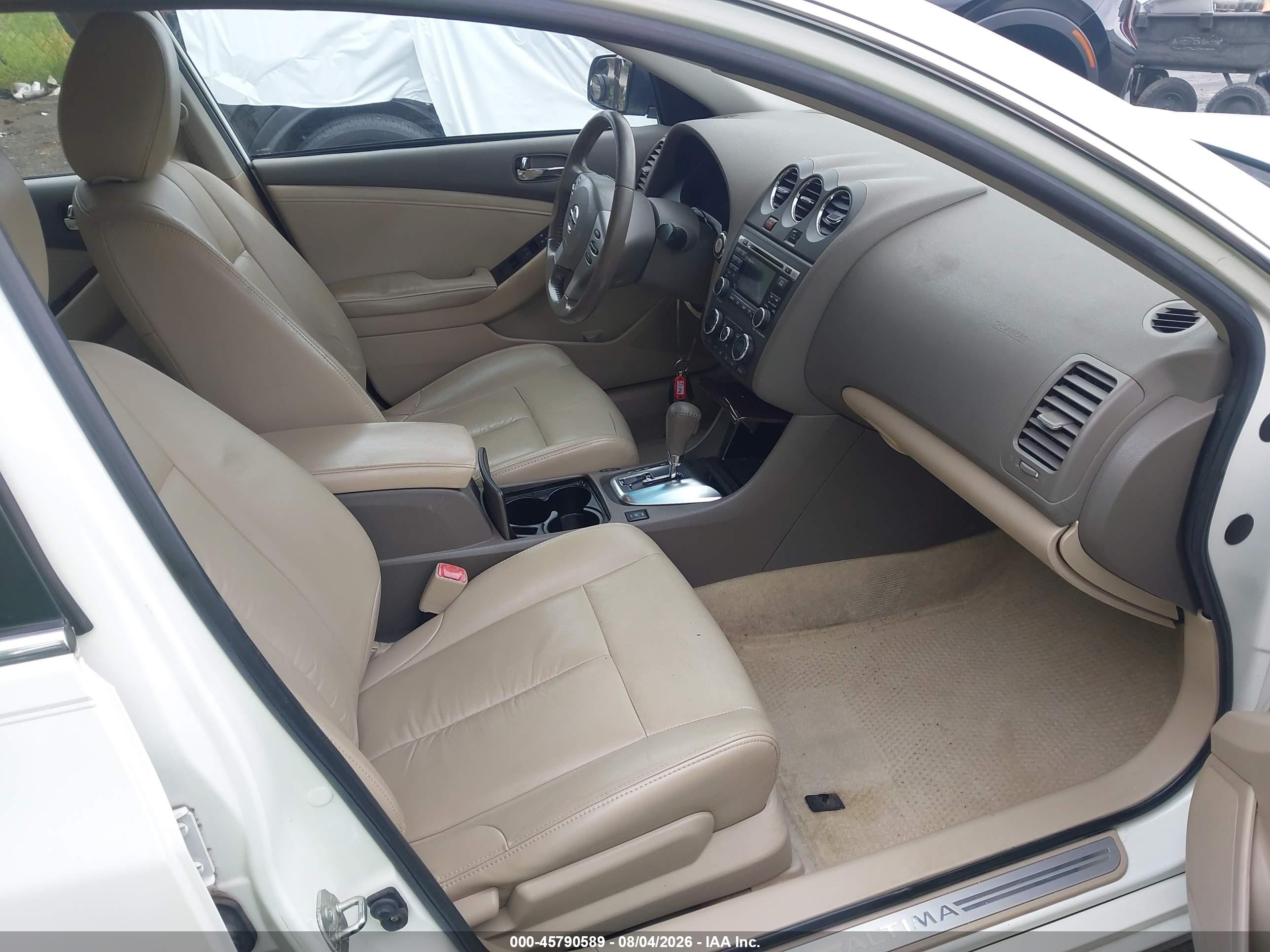 2011 Nissan Altima 3.5 Sr White vin: 1N4BL2AP2BC175378