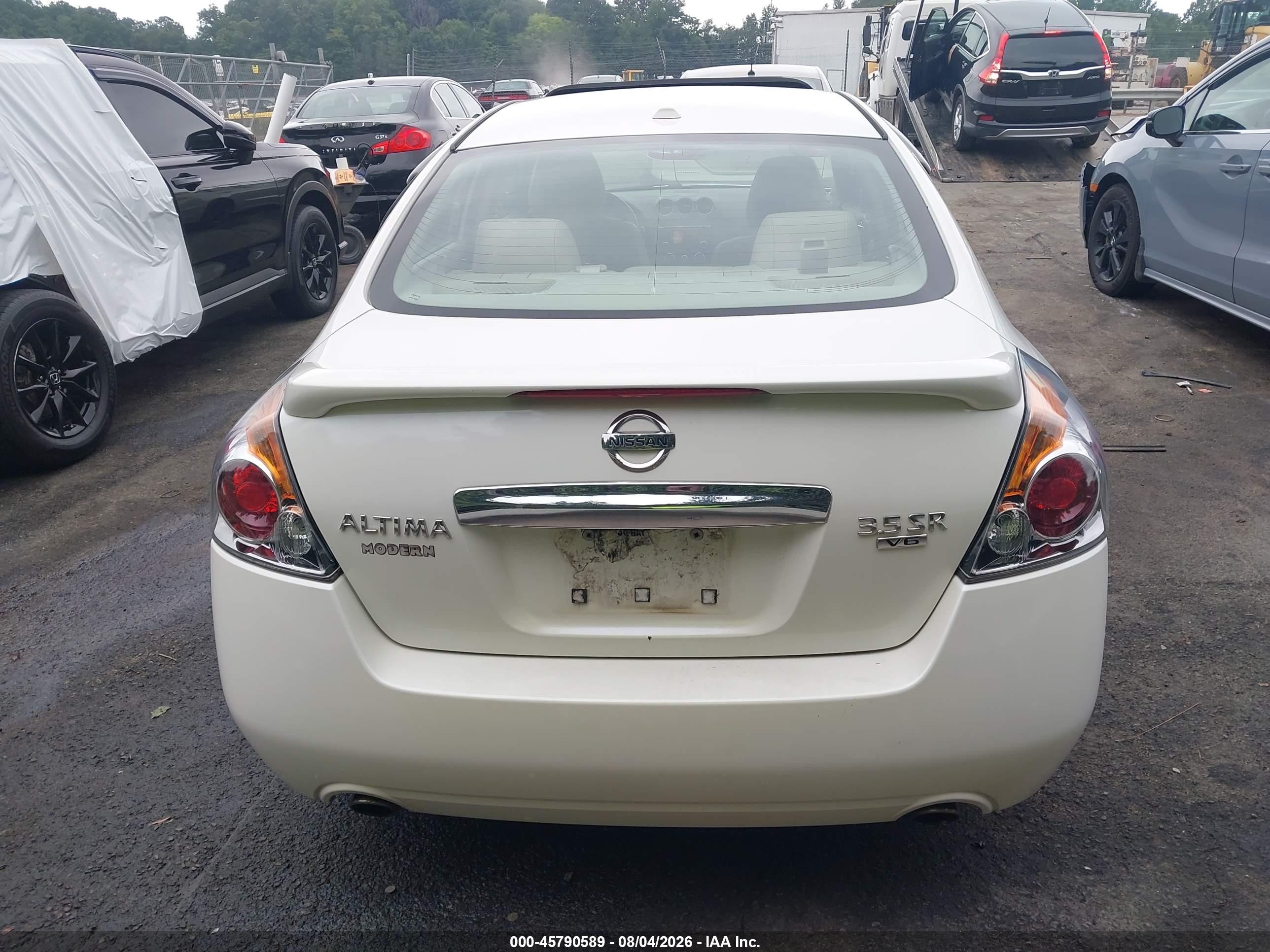 2011 Nissan Altima 3.5 Sr White vin: 1N4BL2AP2BC175378