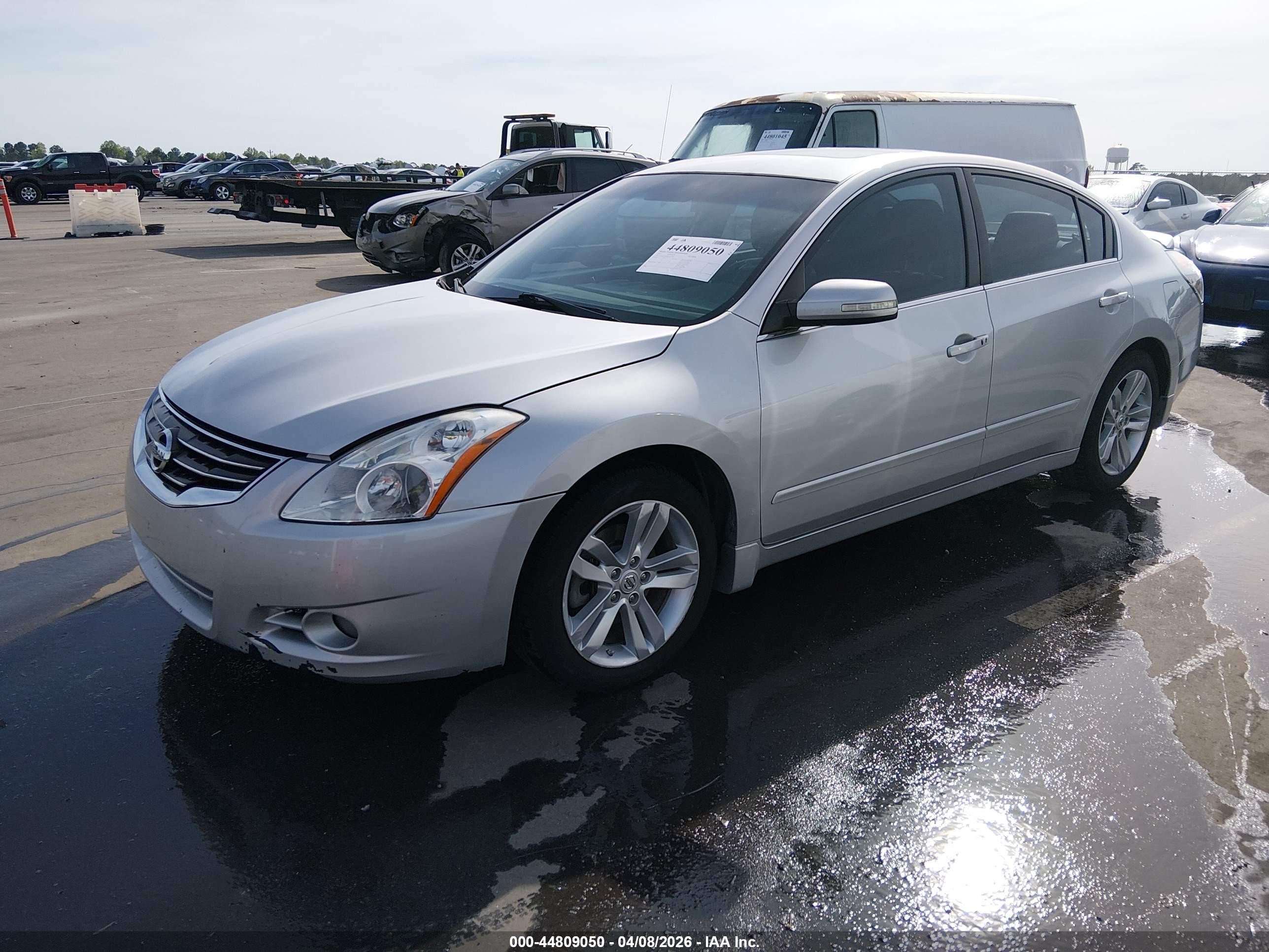 2011 Nissan Altima 3.5 Sr Silver vin: 1N4BL2AP2BN450994