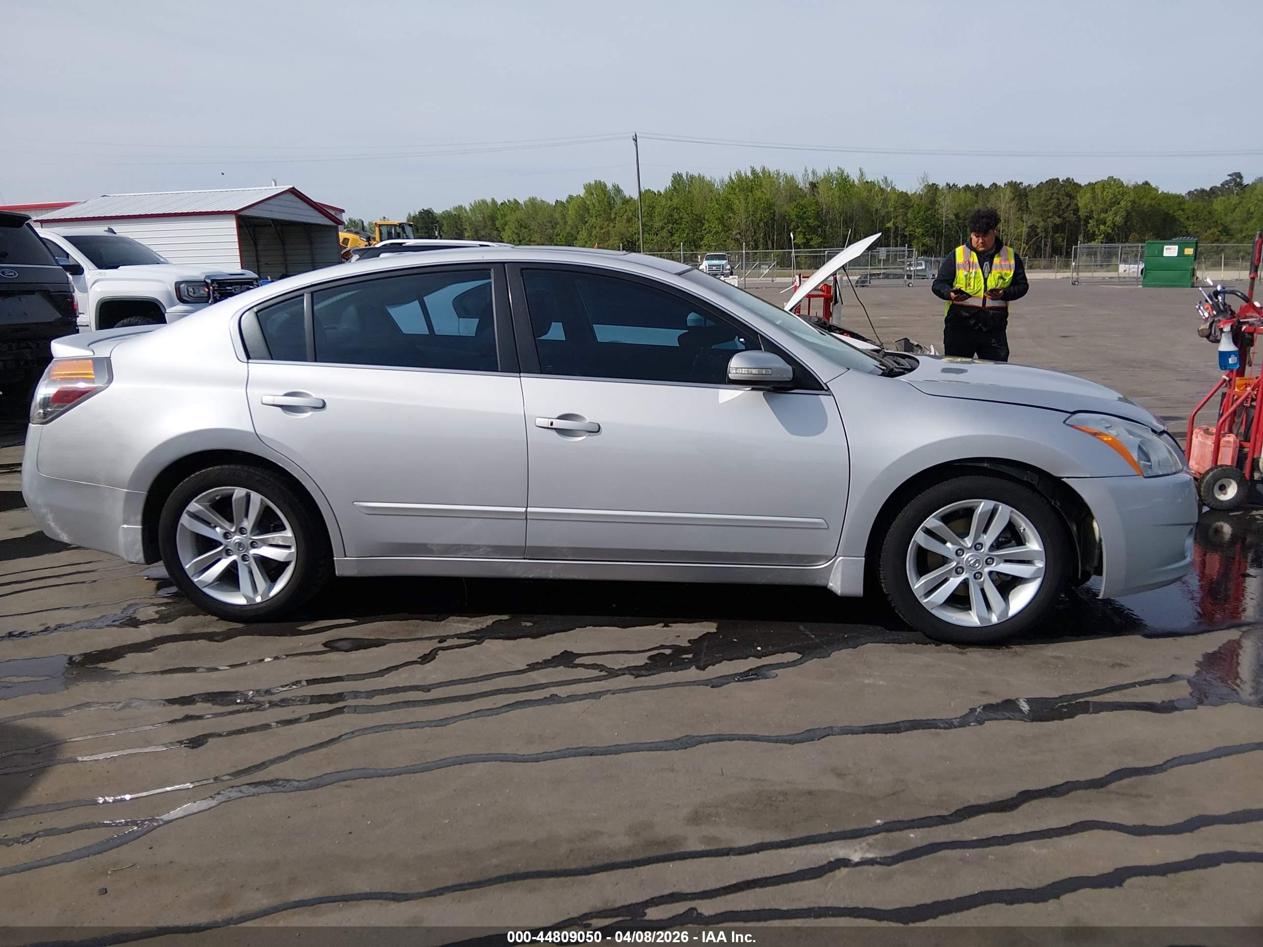 2011 Nissan Altima 3.5 Sr Silver vin: 1N4BL2AP2BN450994