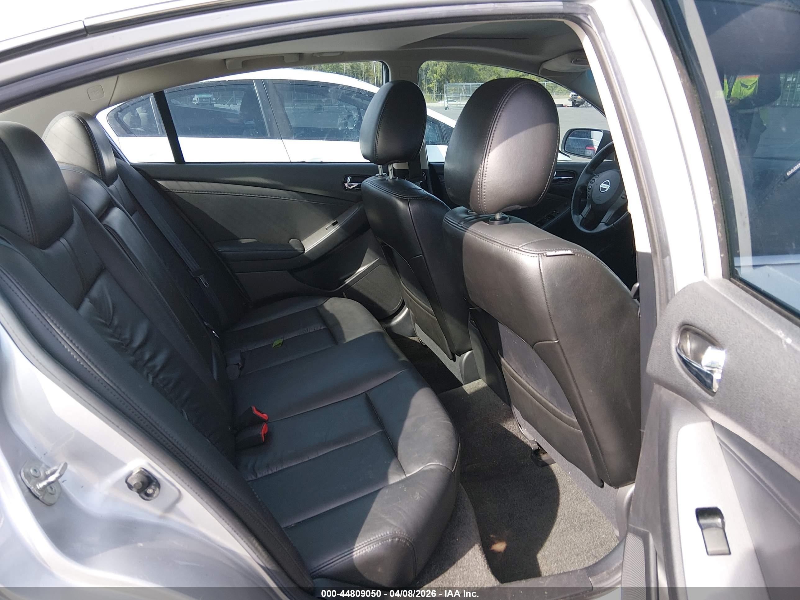 2011 Nissan Altima 3.5 Sr Silver vin: 1N4BL2AP2BN450994