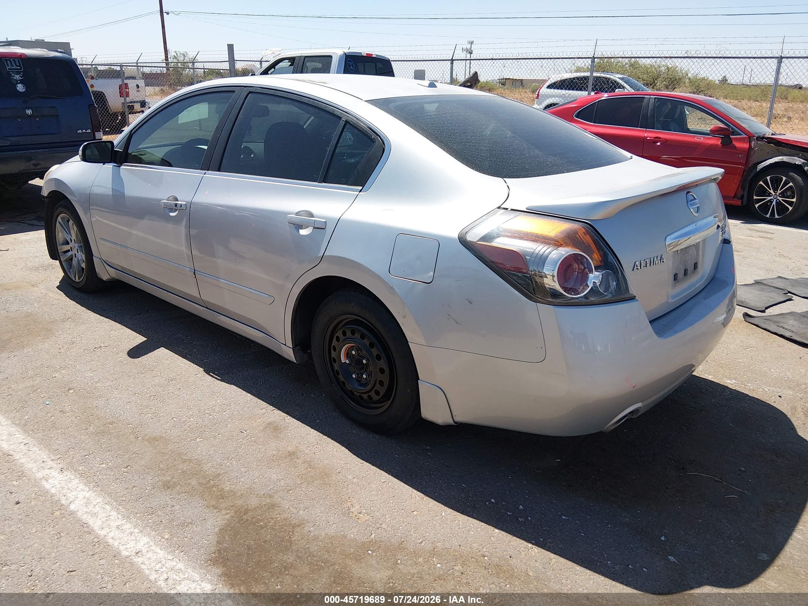 2010 Nissan Altima 3.5 Sr Silver vin: 1N4BL2AP3AN461839