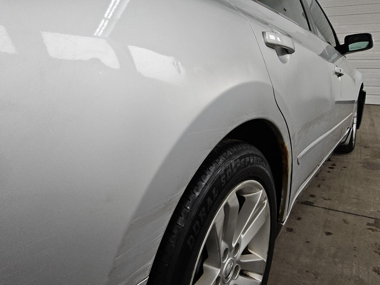 2012 Nissan Altima Sr Серебряный vin: 1N4BL2AP5CC174078 Damage: Right Qtr Panel, Dent(S) W/ Paint Dmg, > 12 Inches