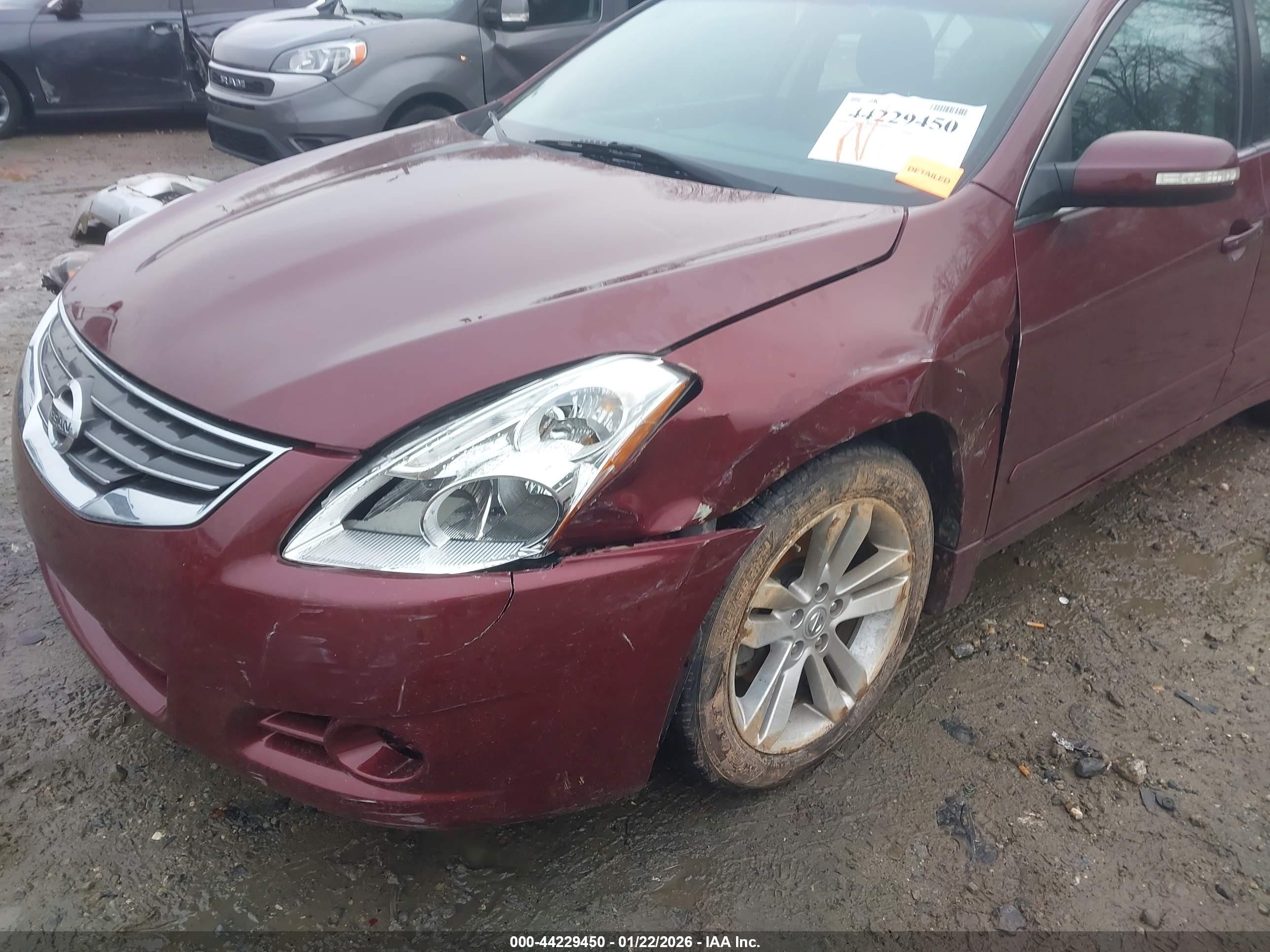 2010 Nissan Altima 3.5 Sr Red vin: 1N4BL2AP6AN466498