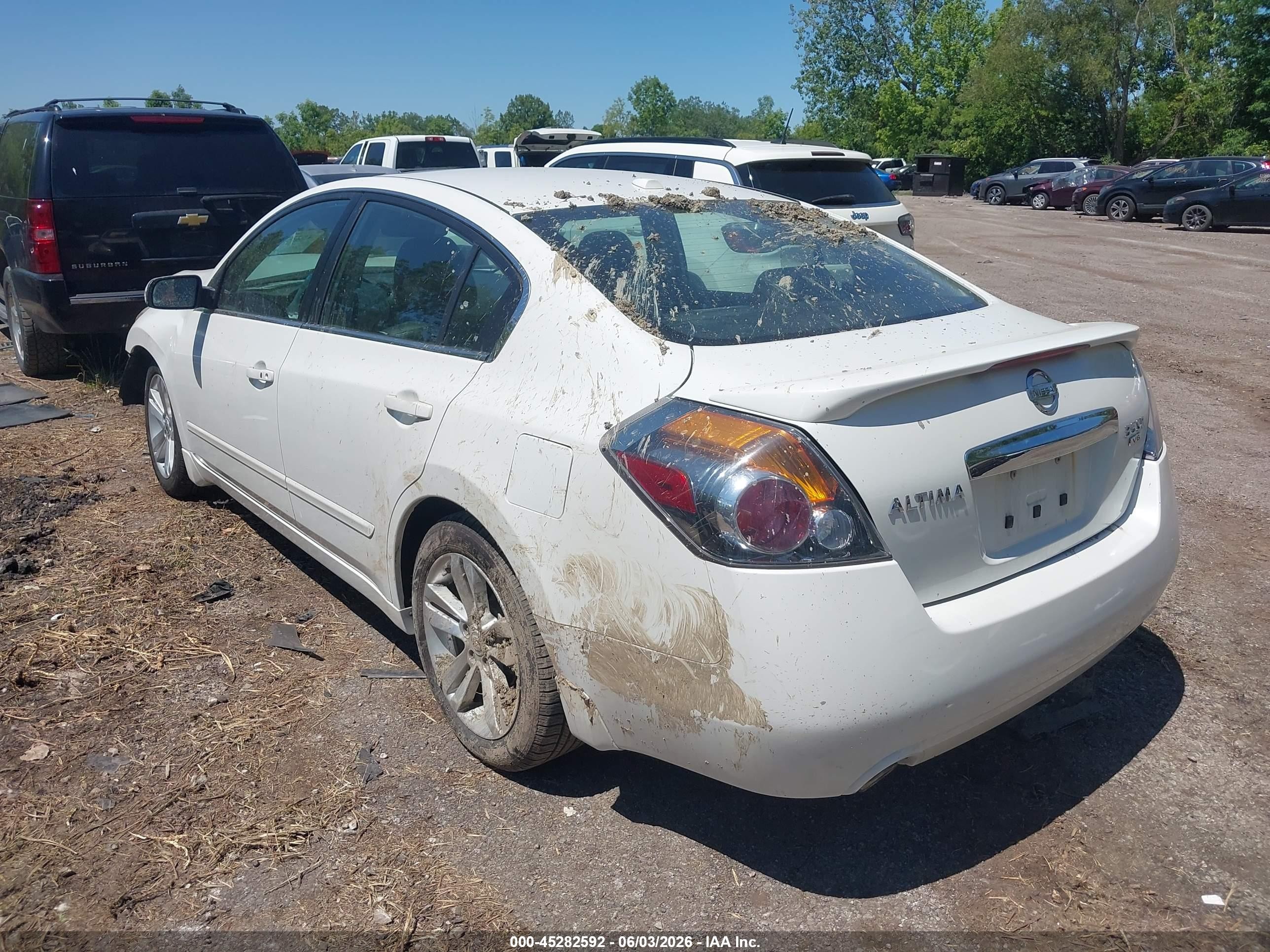 2010 Nissan Altima 3.5 Sr White vin: 1N4BL2AP7AN440525