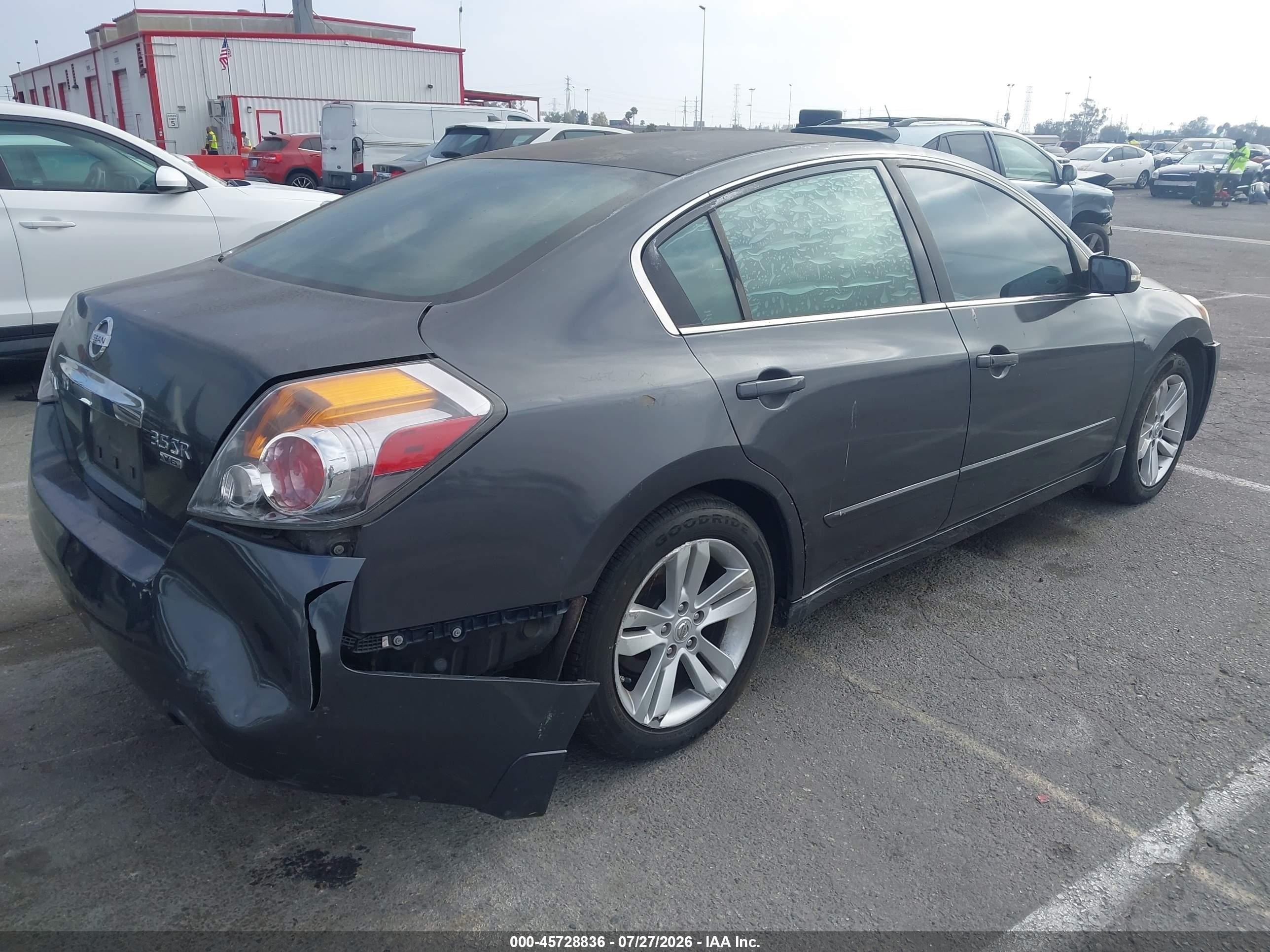 2011 Nissan Altima 3.5 Sr Серый vin: 1N4BL2AP7BN472229
