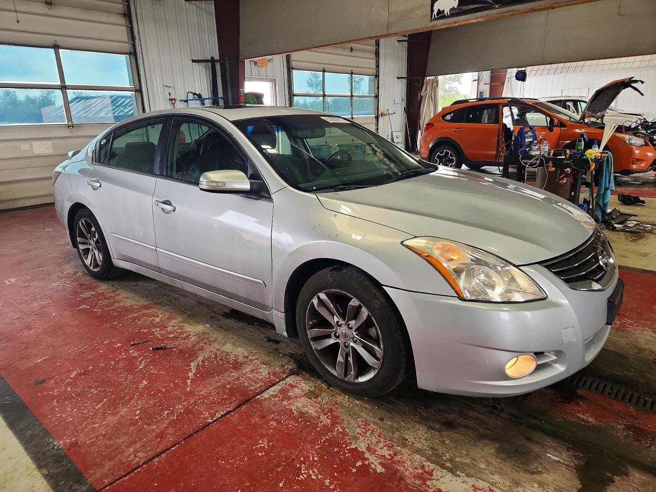 2010 Nissan Altima Sr Серебряный vin: 1N4BL2AP9AN559032