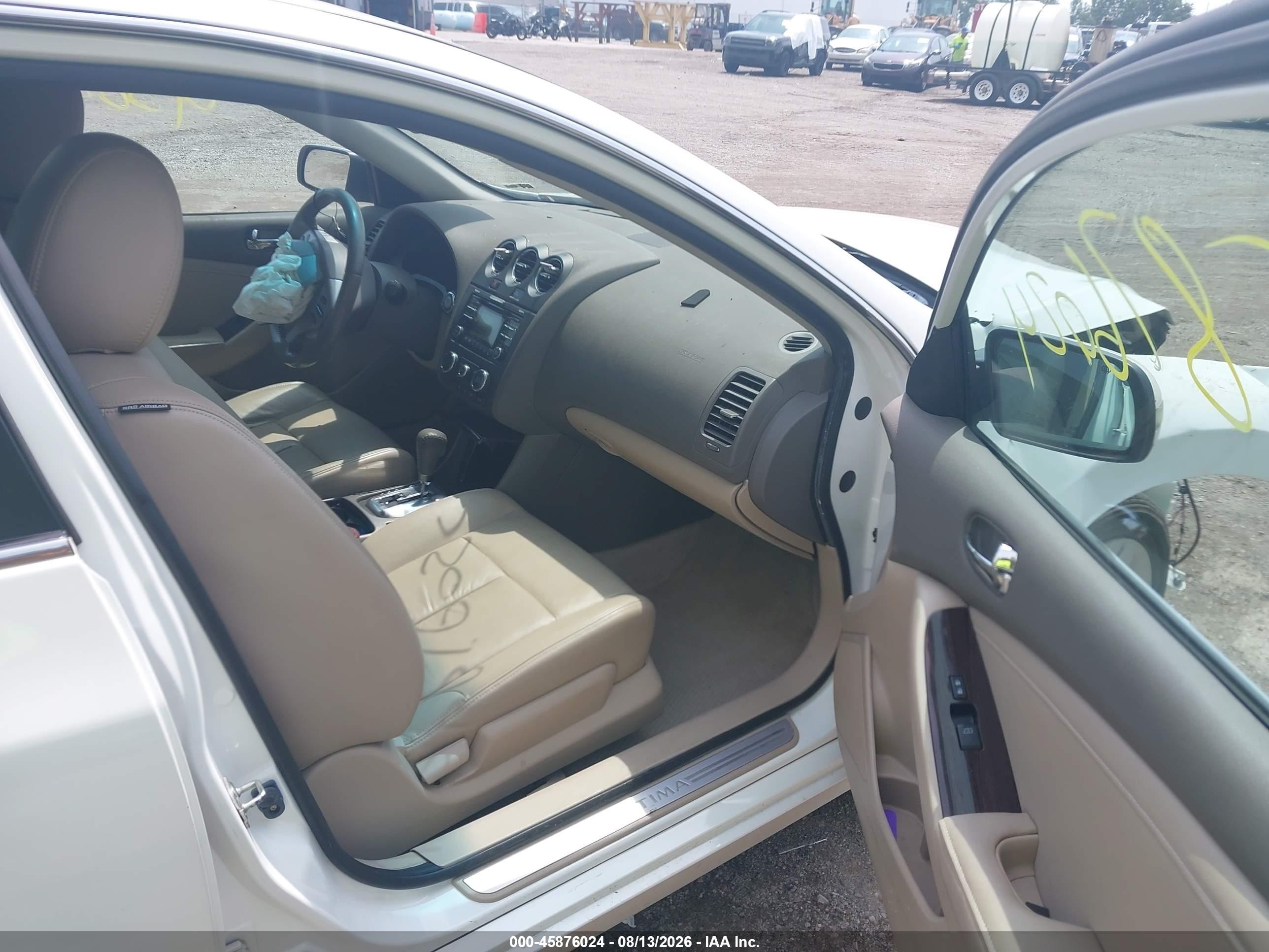 2012 Nissan Altima 3.5 Sr White vin: 1N4BL2AP9CC138135