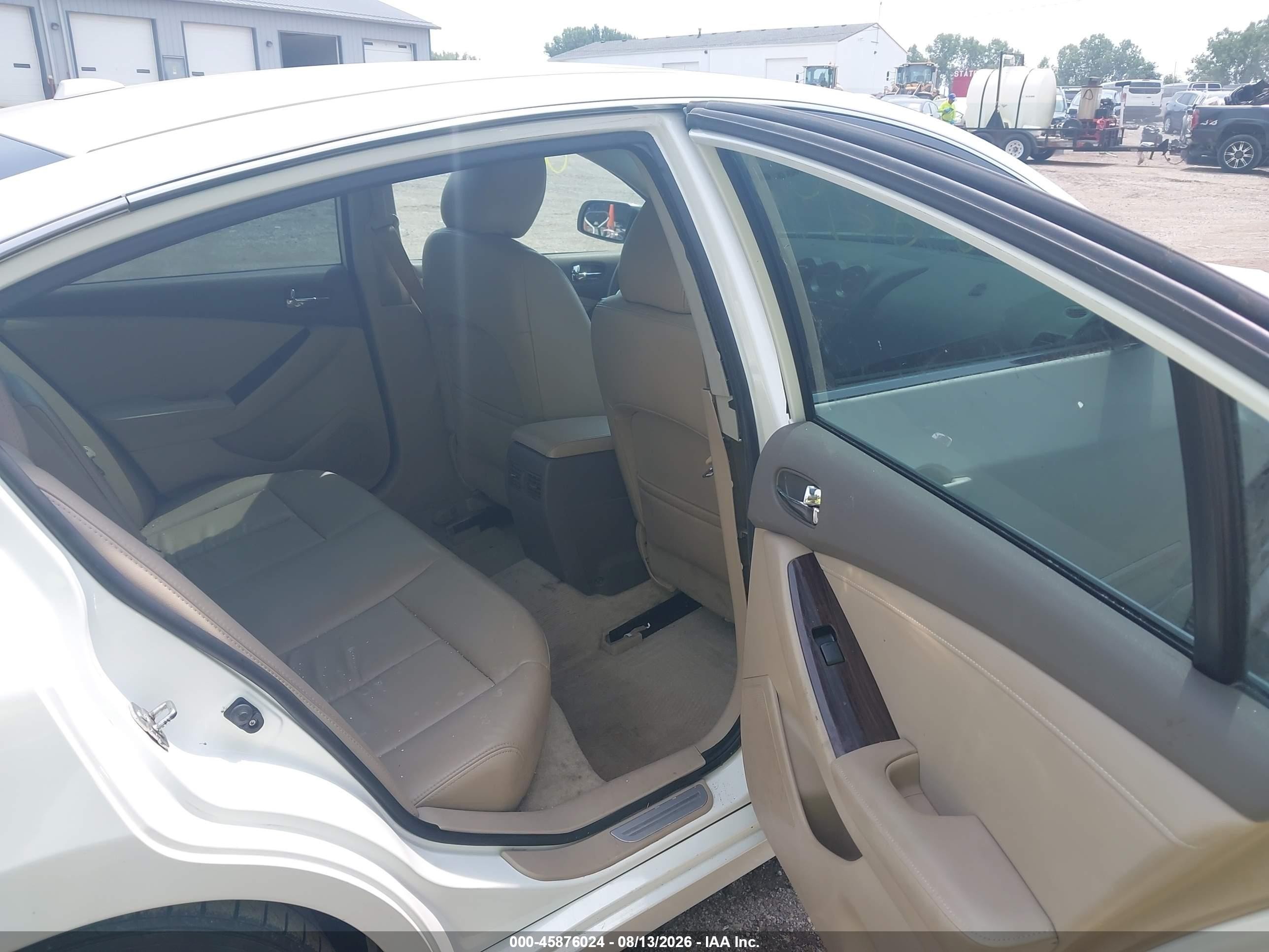 2012 Nissan Altima 3.5 Sr White vin: 1N4BL2AP9CC138135