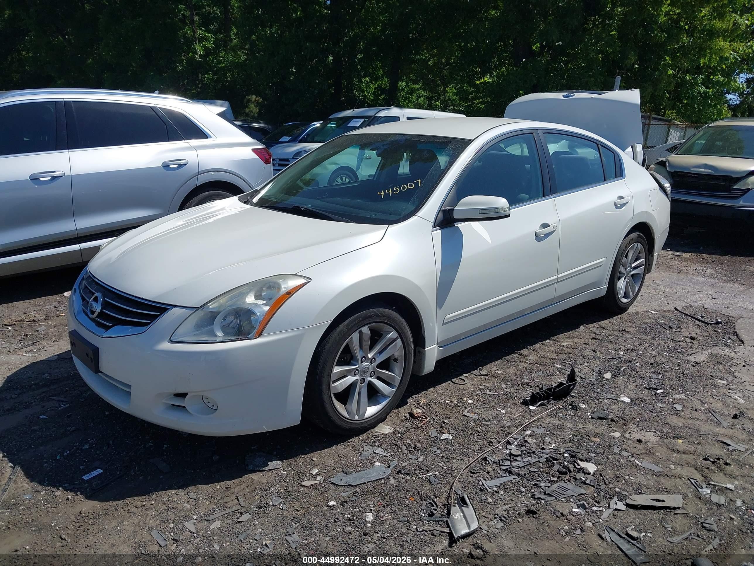 2010 Nissan Altima 3.5 Sr White vin: 1N4BL2APXAN445007
