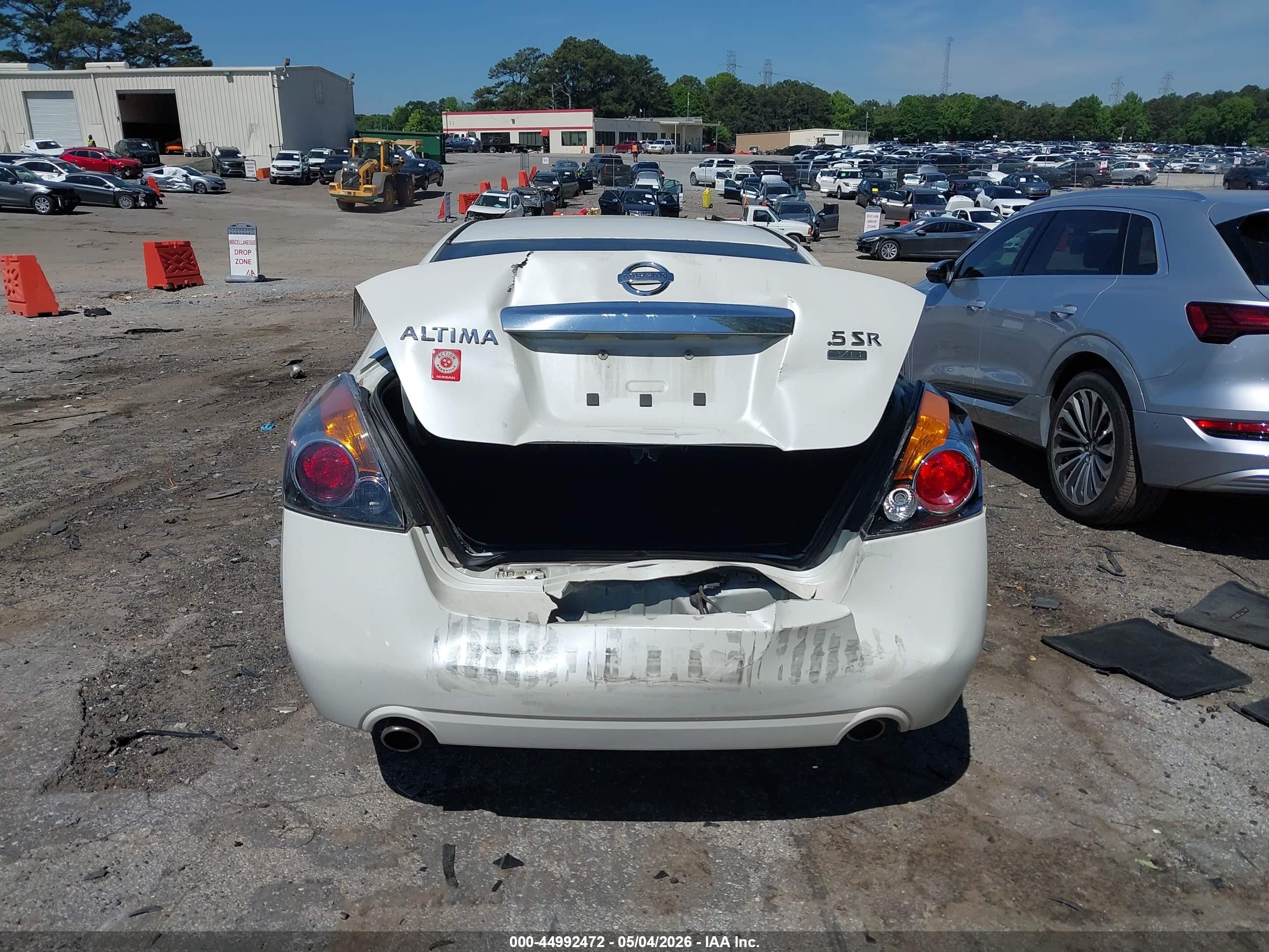 2010 Nissan Altima 3.5 Sr White vin: 1N4BL2APXAN445007