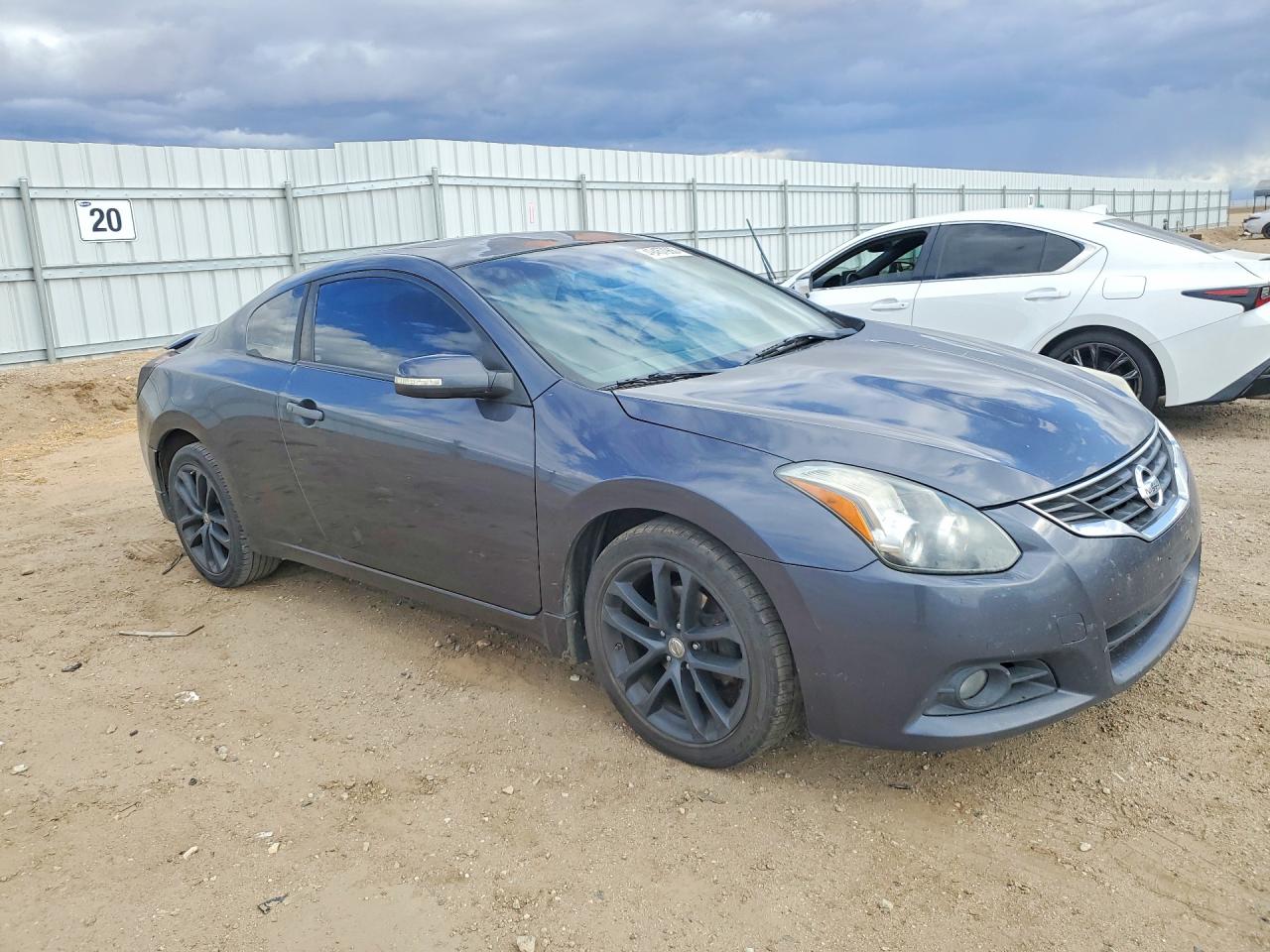 2012 Niss Altima Sr Угольный vin: 1N4BL2EP8CC179754