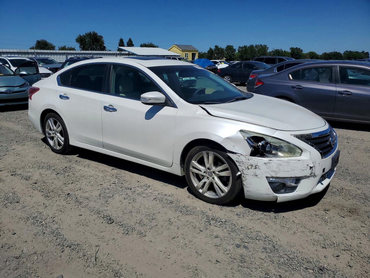 2013 Nissan Altima 3.5 S White vin: 1N4BL3A98DC192291