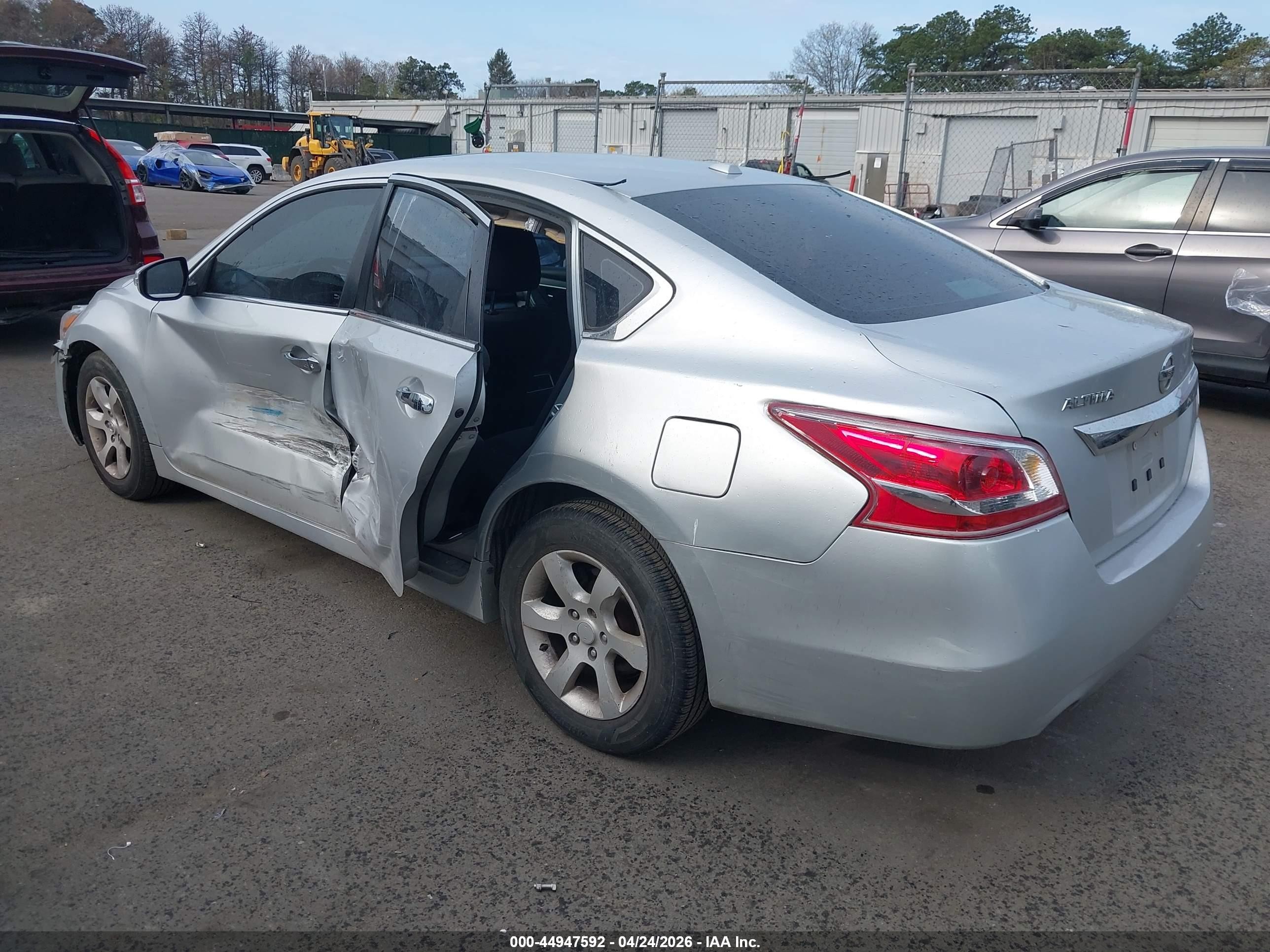 2013 Nissan Altima 3.5 Sv Серебряный vin: 1N4BL3AP0DN466314