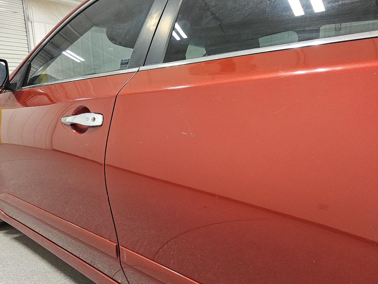 2014 Nissan Altima 3.5 Sl Red vin: 1N4BL3AP0EC155480 Damage: Left Rear Door, Heavy Scratch, 3 To 4 Inches