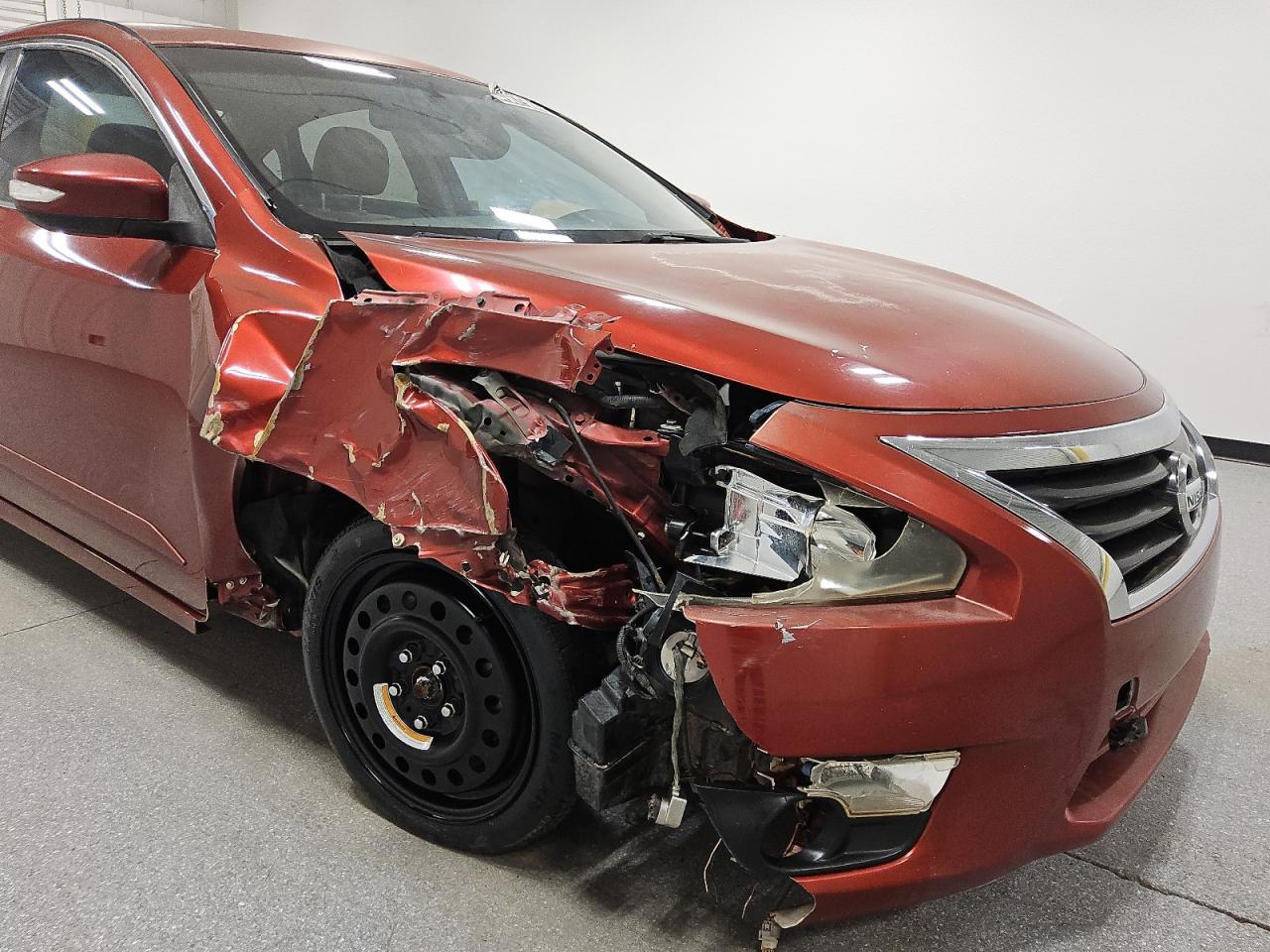 2014 Nissan Altima 3.5 Sl Red vin: 1N4BL3AP0EC155480 Damage: Front Bumper Reinforcement, Broken, Replacement Required