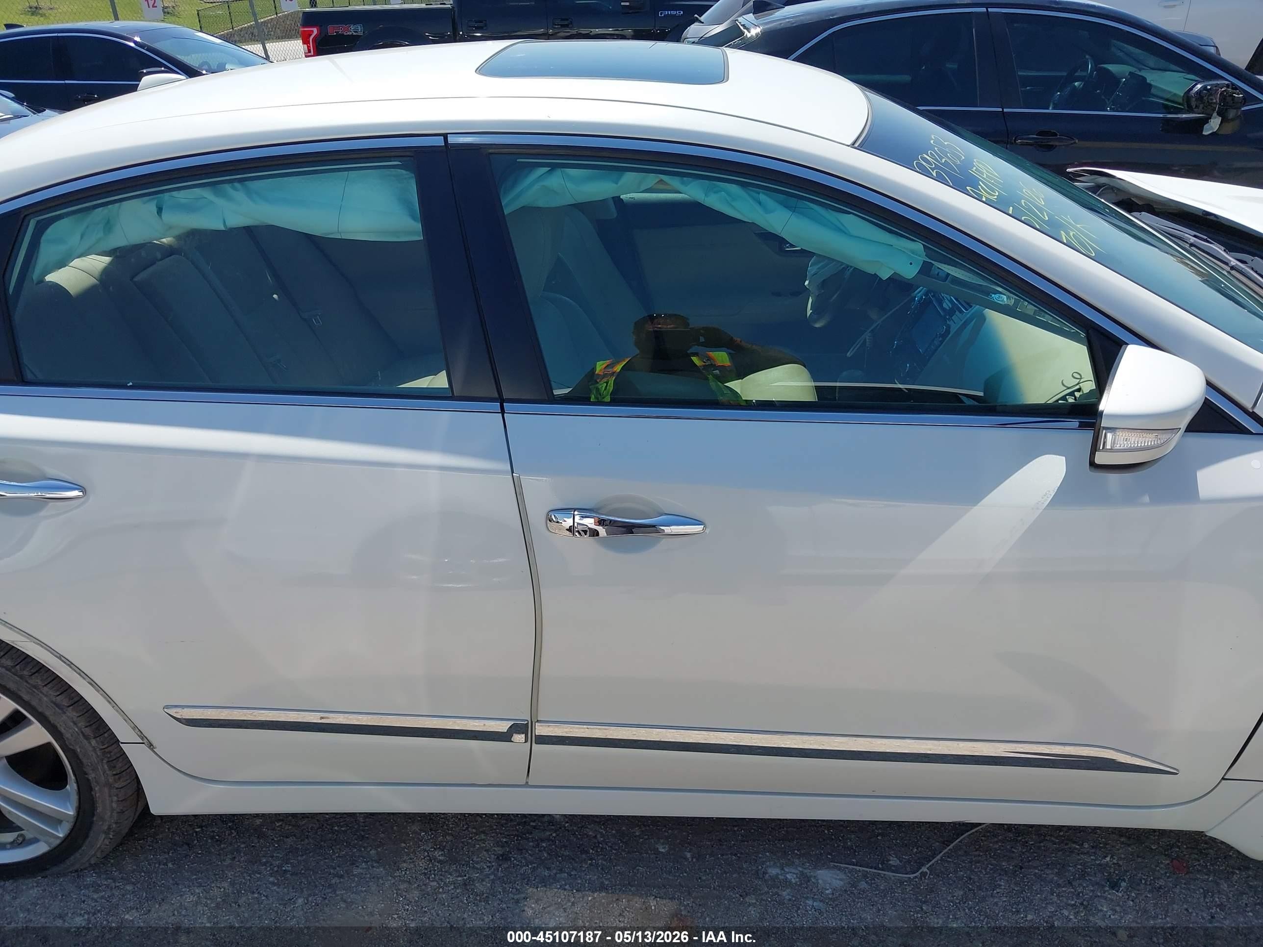 2015 Nissan Altima 3.5 Sl White vin: 1N4BL3AP0FC122710