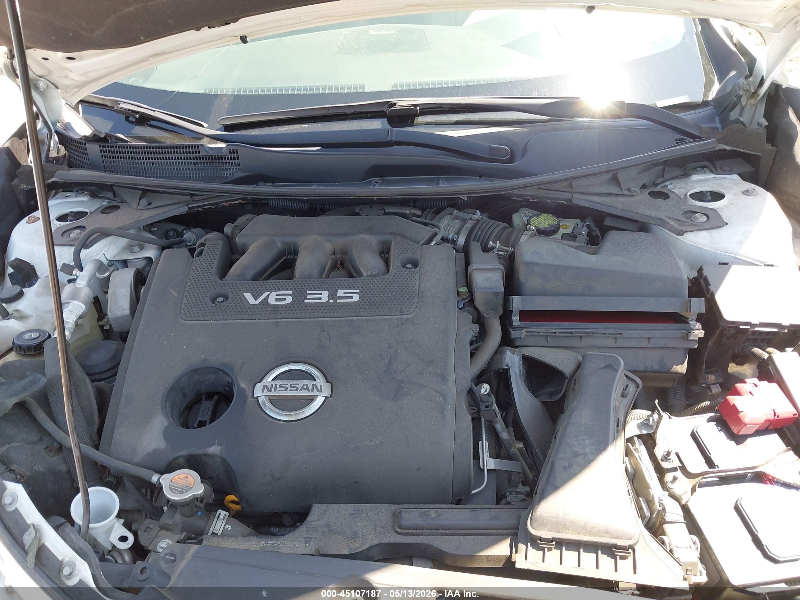 2015 Nissan Altima 3.5 Sl White vin: 1N4BL3AP0FC122710