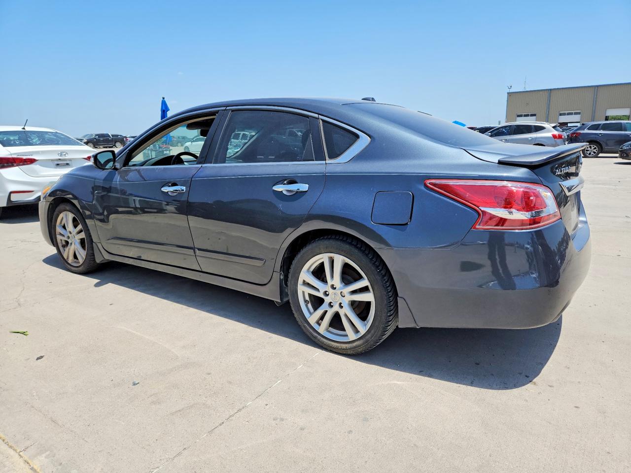 2013 Nissan Altima 3.5 S Blue vin: 1N4BL3AP1DN445598