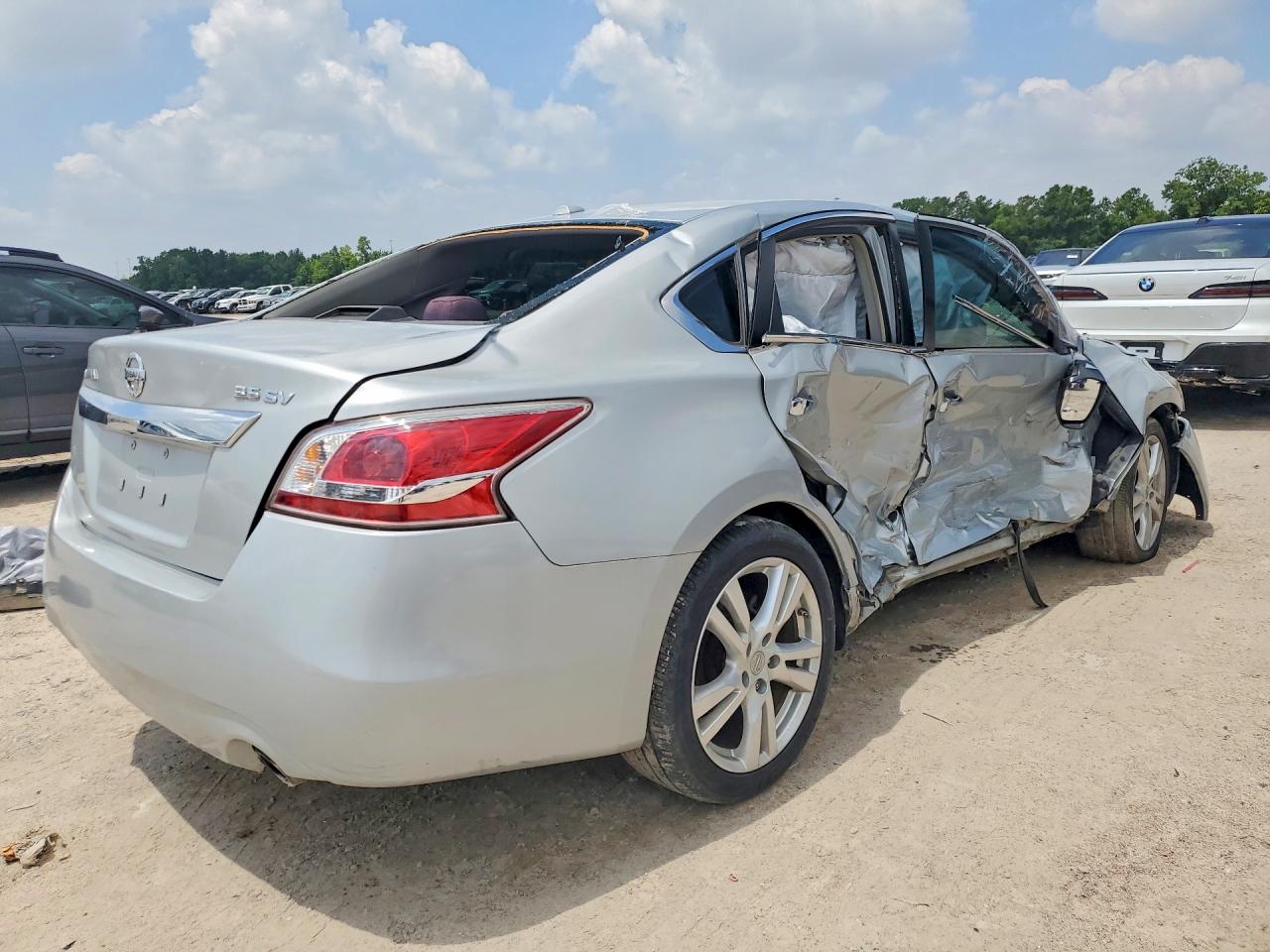 2013 Nissan Altima 3.5 S Silver vin: 1N4BL3AP1DN494770