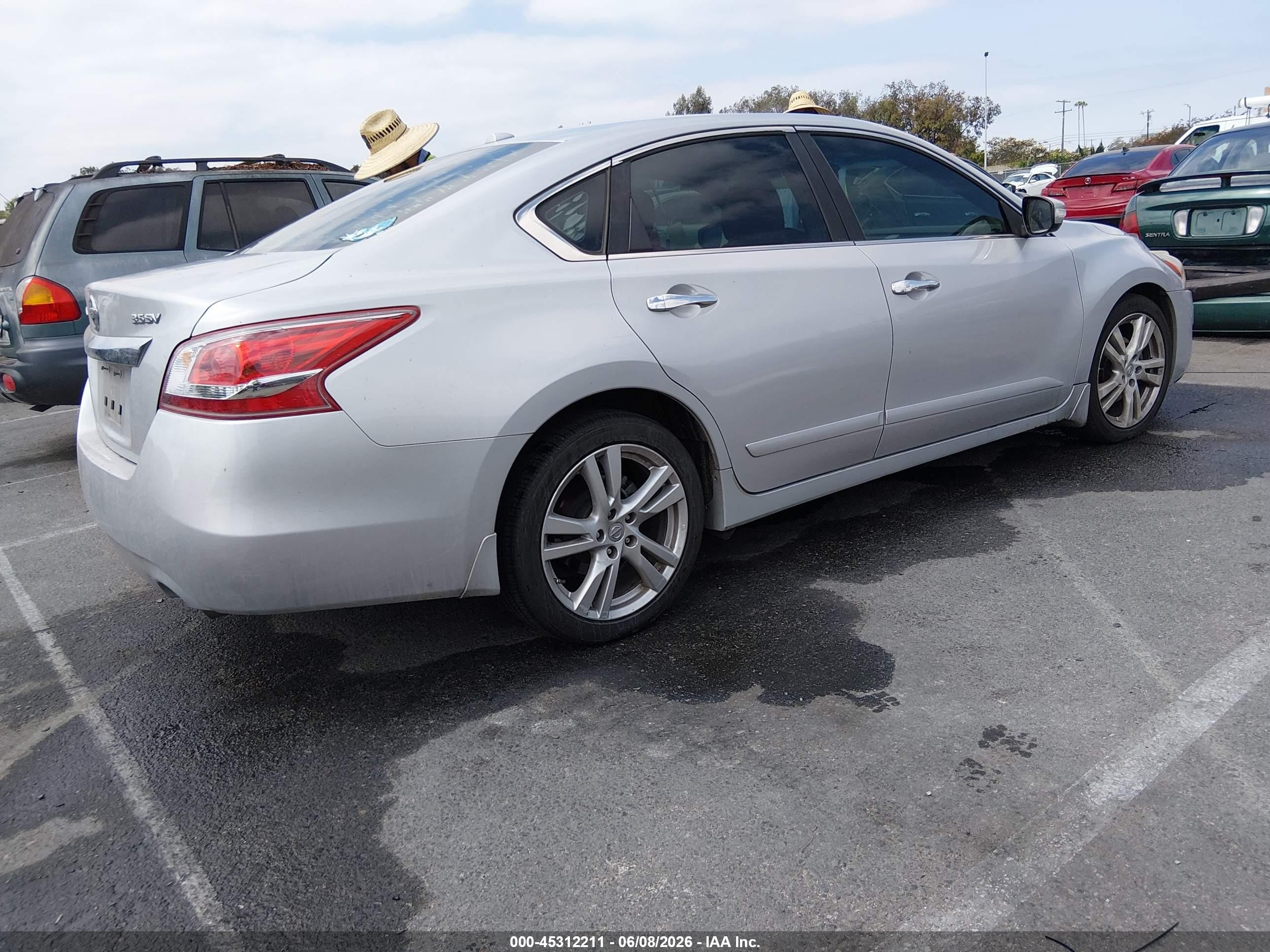 2013 Nissan Altima 3.5 Sv Silver vin: 1N4BL3AP1DN533552