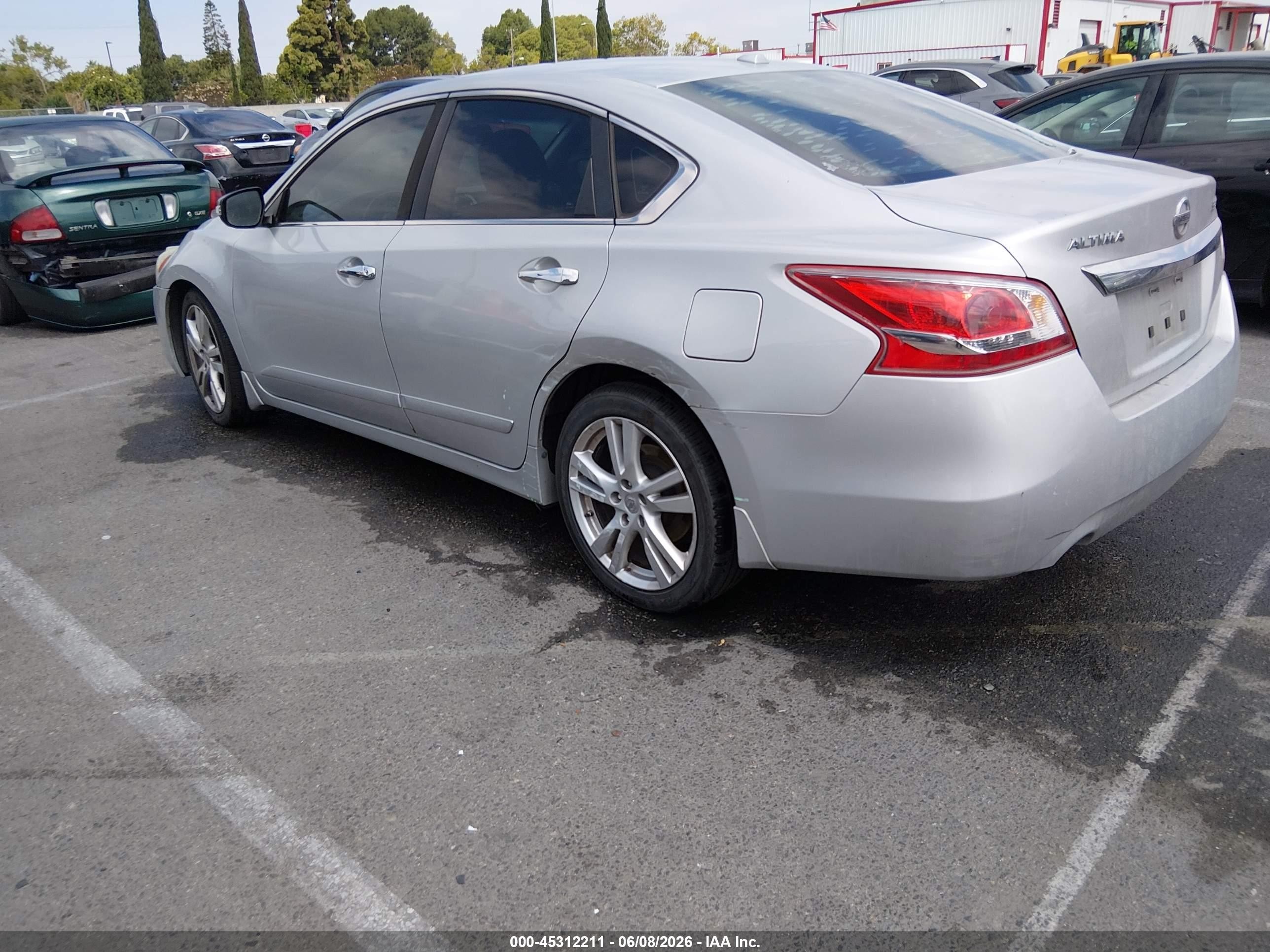 2013 Nissan Altima 3.5 Sv Silver vin: 1N4BL3AP1DN533552