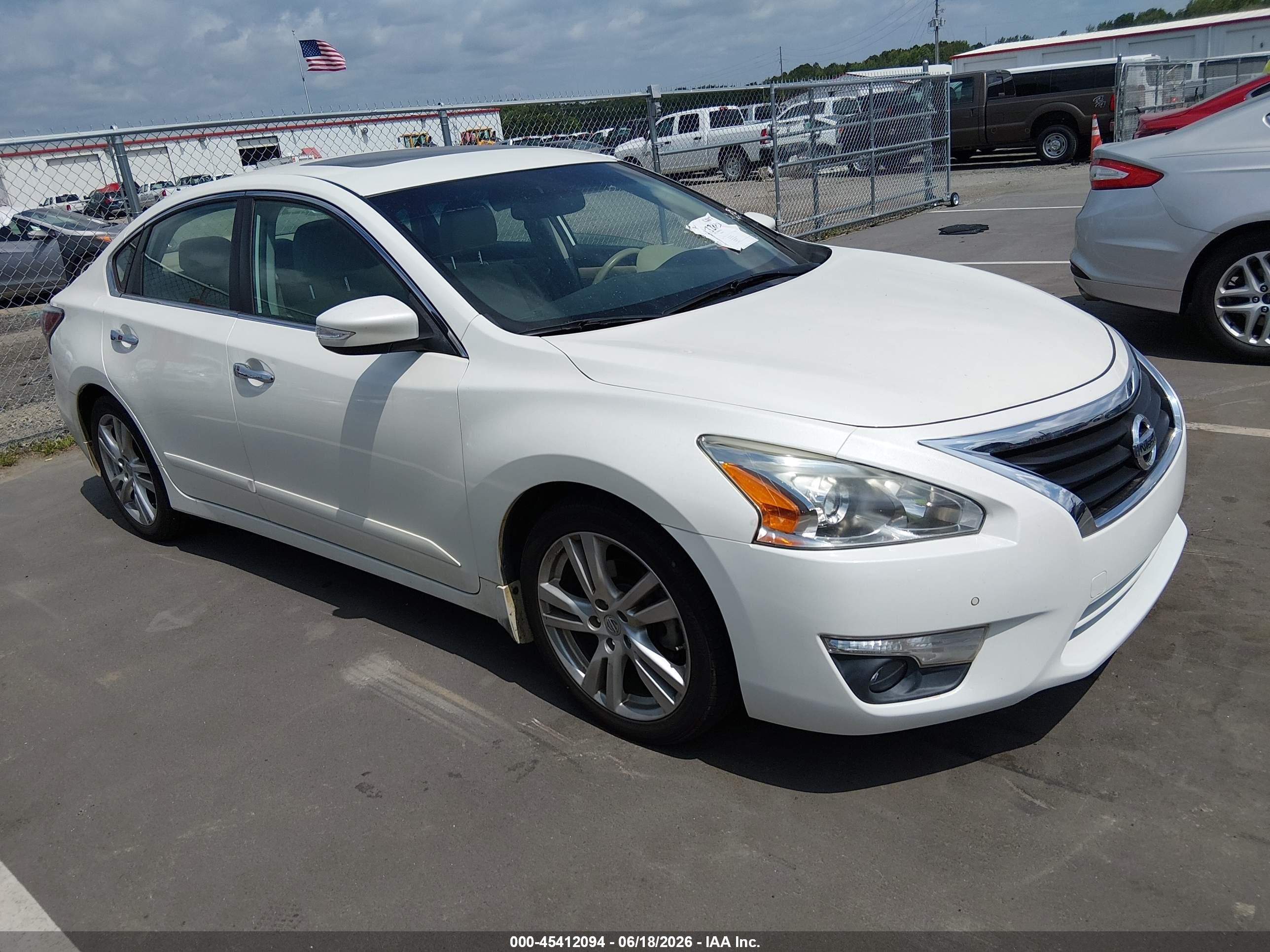 2015 Nissan Altima 3.5 Sl White vin: 1N4BL3AP1FC594298