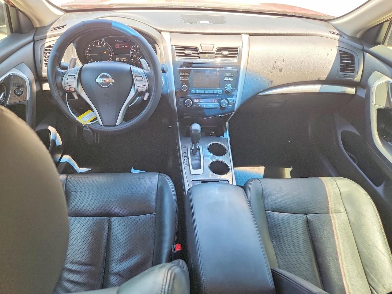 2013 Nissan Altima 3.5 S Red vin: 1N4BL3AP2DC105842