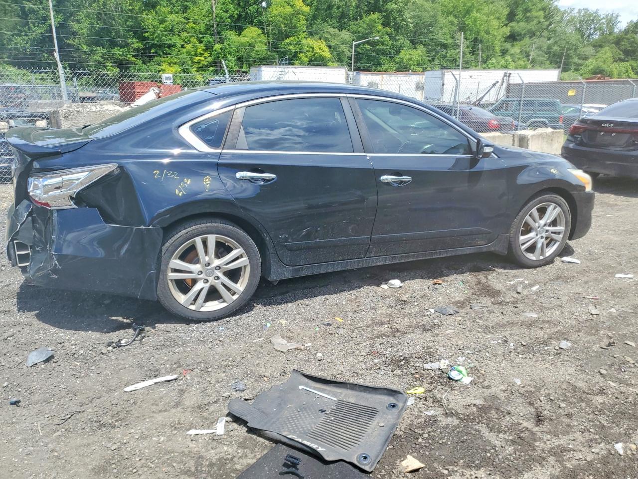 2013 Nissan Altima 3.5 S Black vin: 1N4BL3AP2DC145287