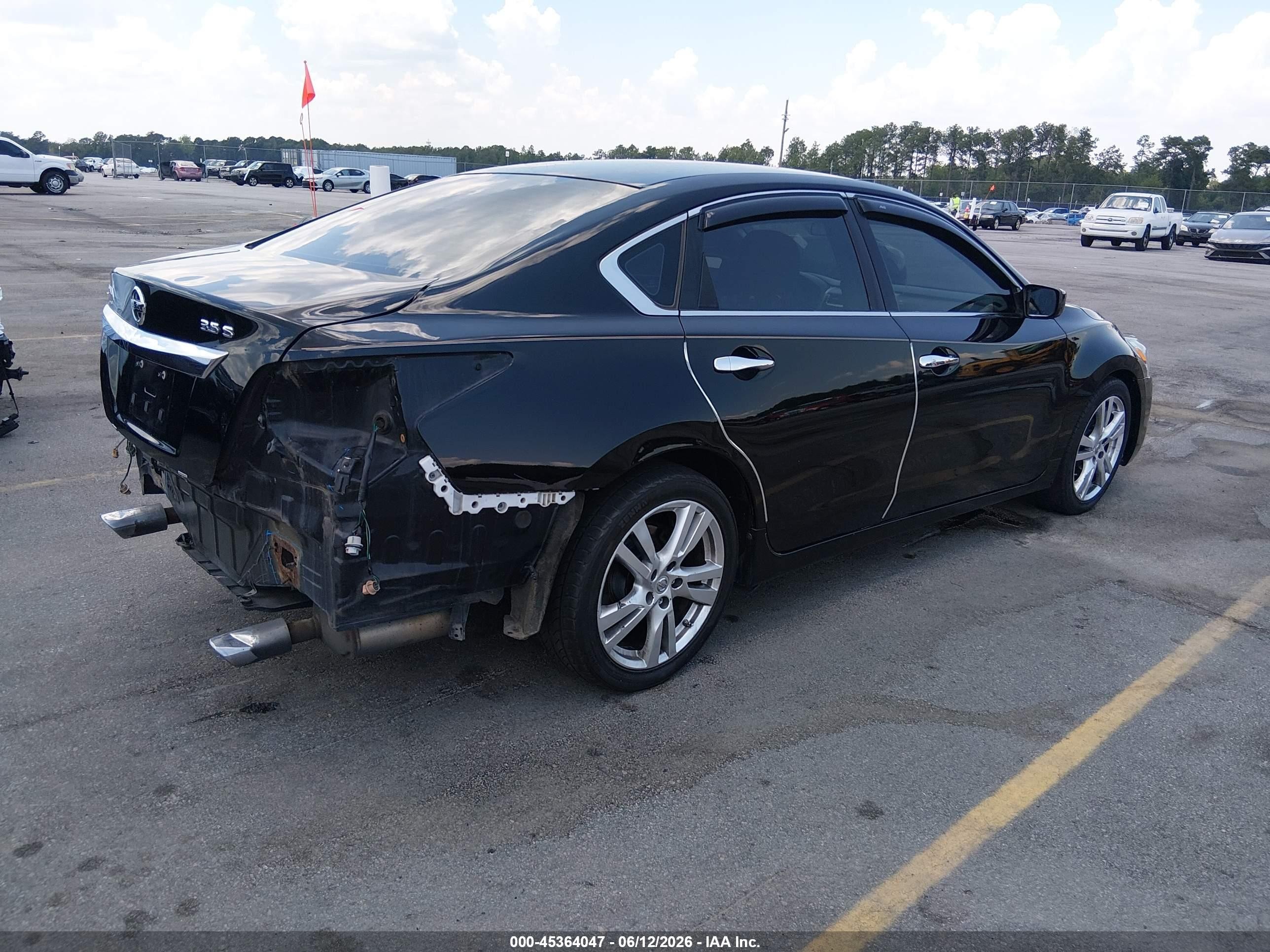 2013 Nissan Altima 3.5 S Black vin: 1N4BL3AP2DC222031