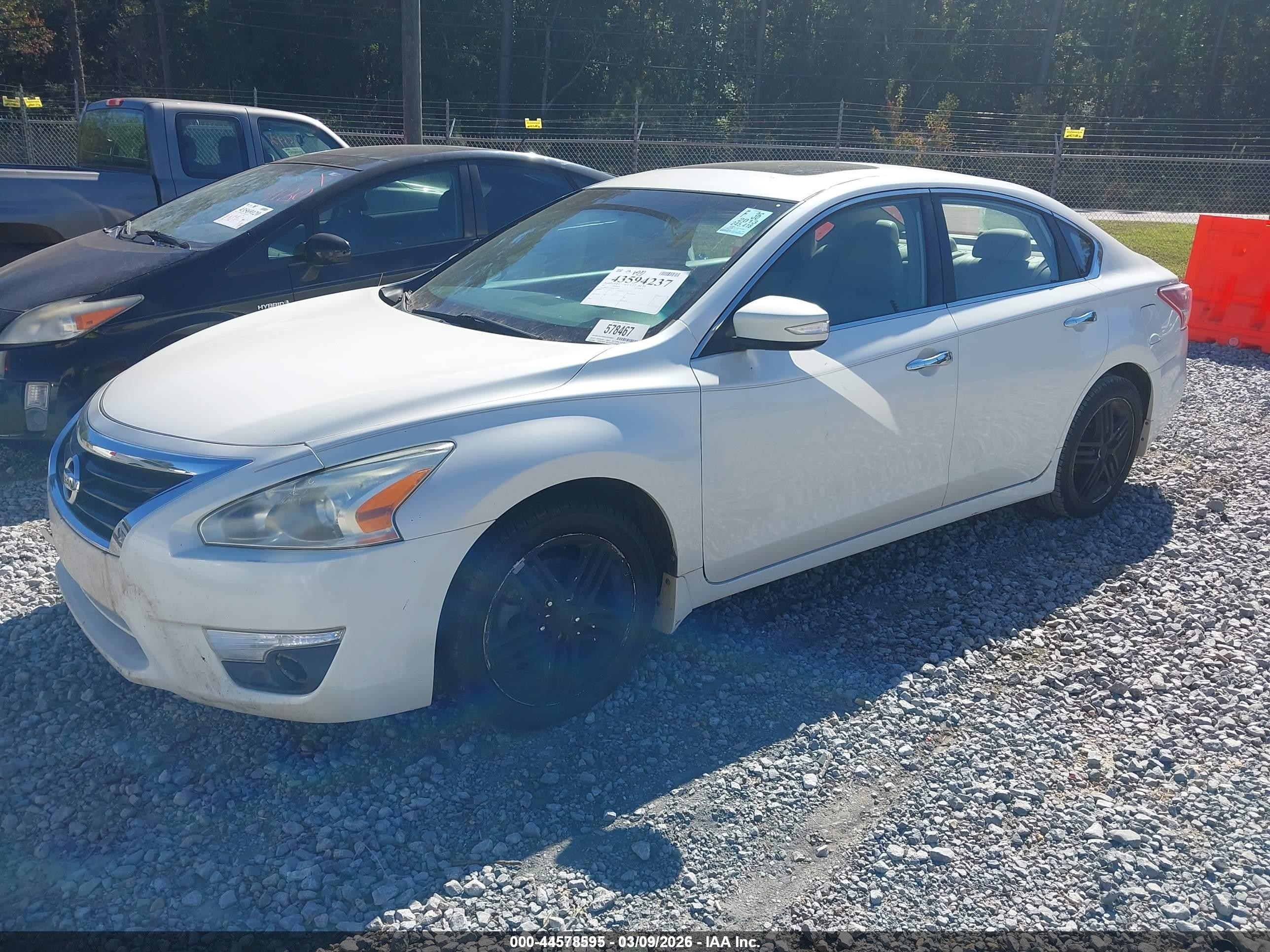 2013 Nissan Altima 3.5 Sl Белый vin: 1N4BL3AP2DC223891