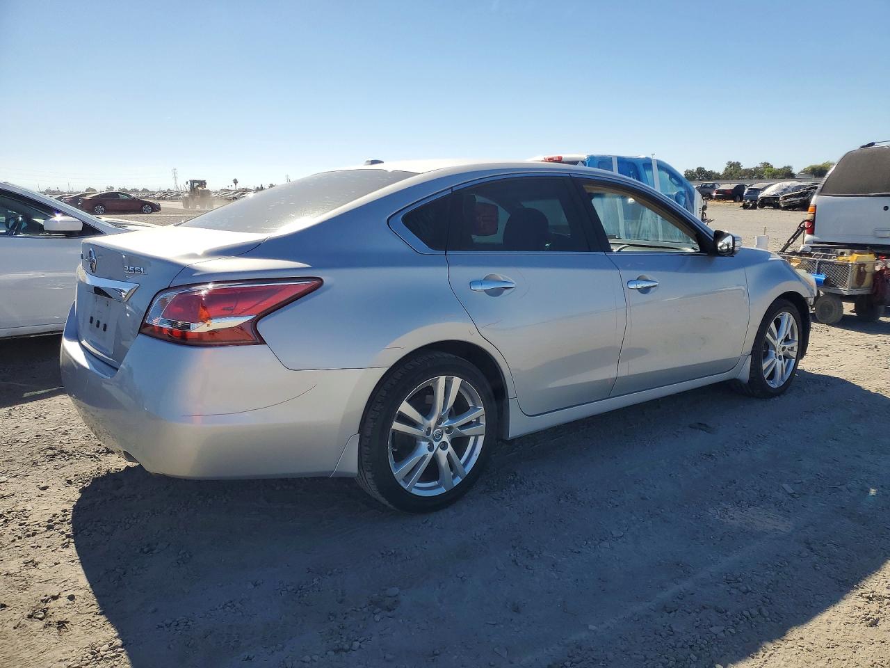 2013 Nissan Altima 3.5 S Серебряный vin: 1N4BL3AP2DN532376