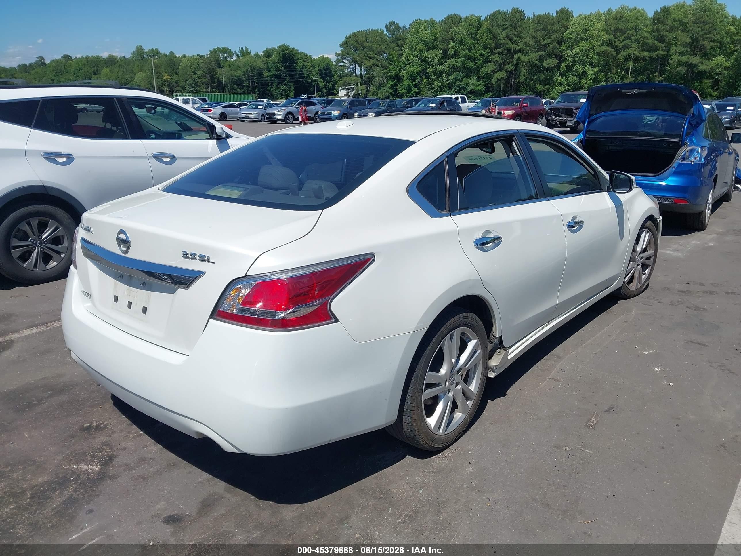 2015 Nissan Altima 3.5 Sl White vin: 1N4BL3AP2FC156258