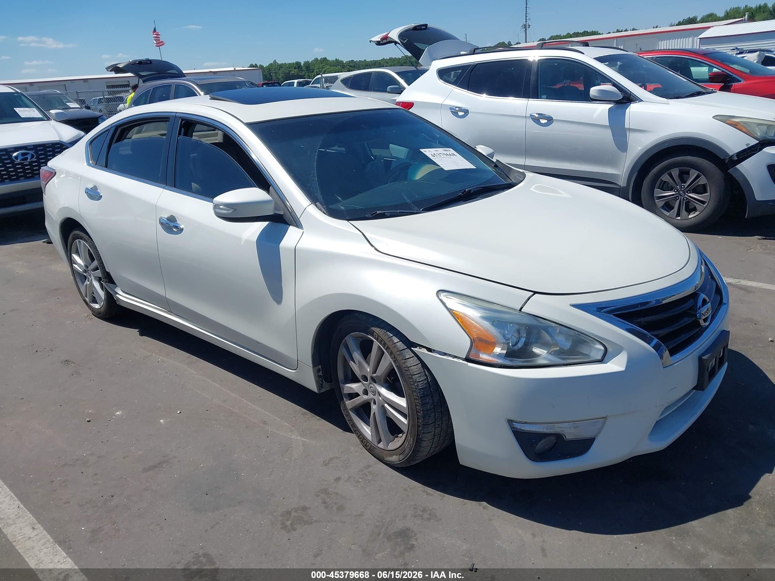 2015 Nissan Altima 3.5 Sl White vin: 1N4BL3AP2FC156258