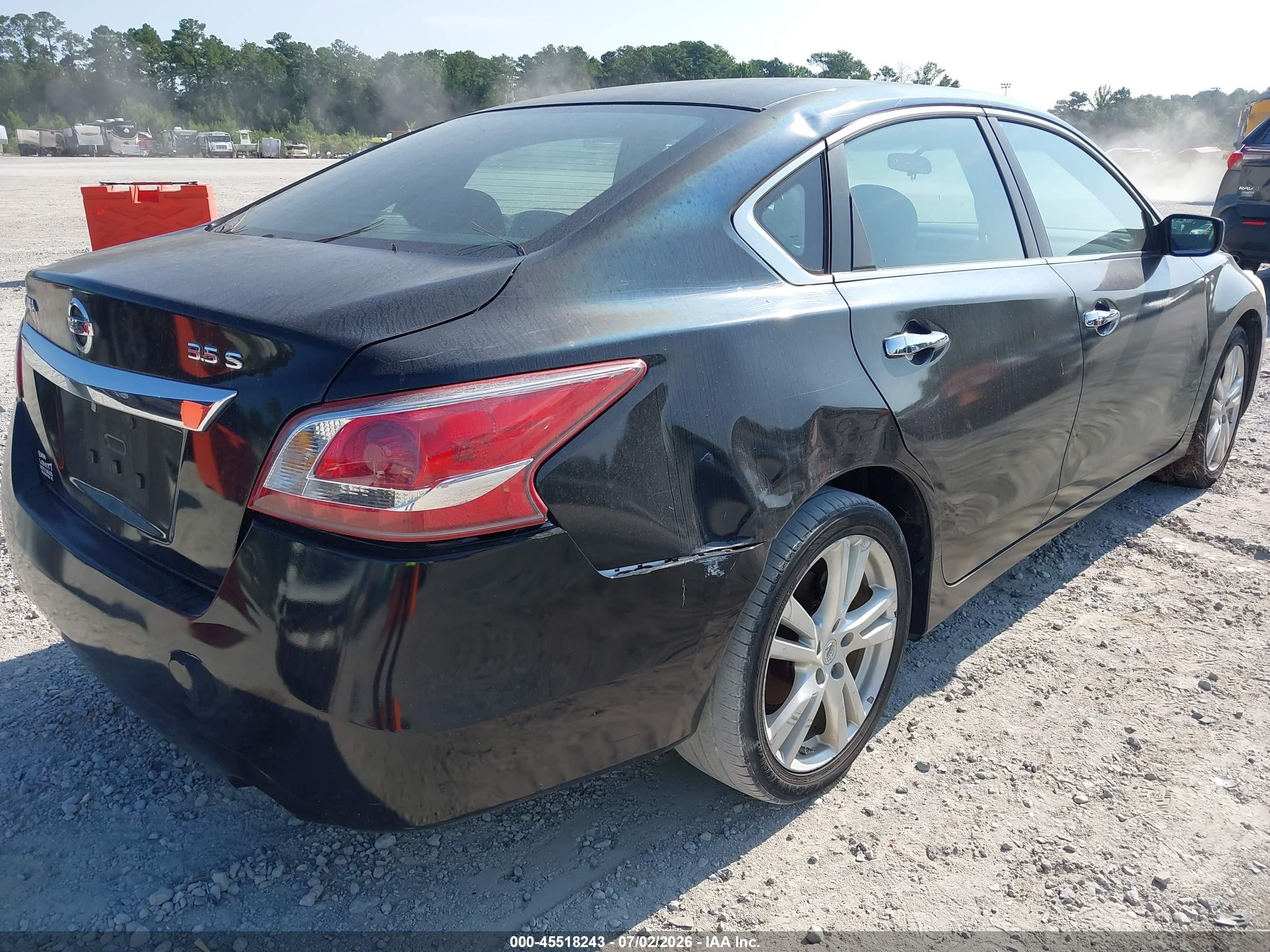 2013 Nissan Altima 3.5 S Черный vin: 1N4BL3AP3DC104375