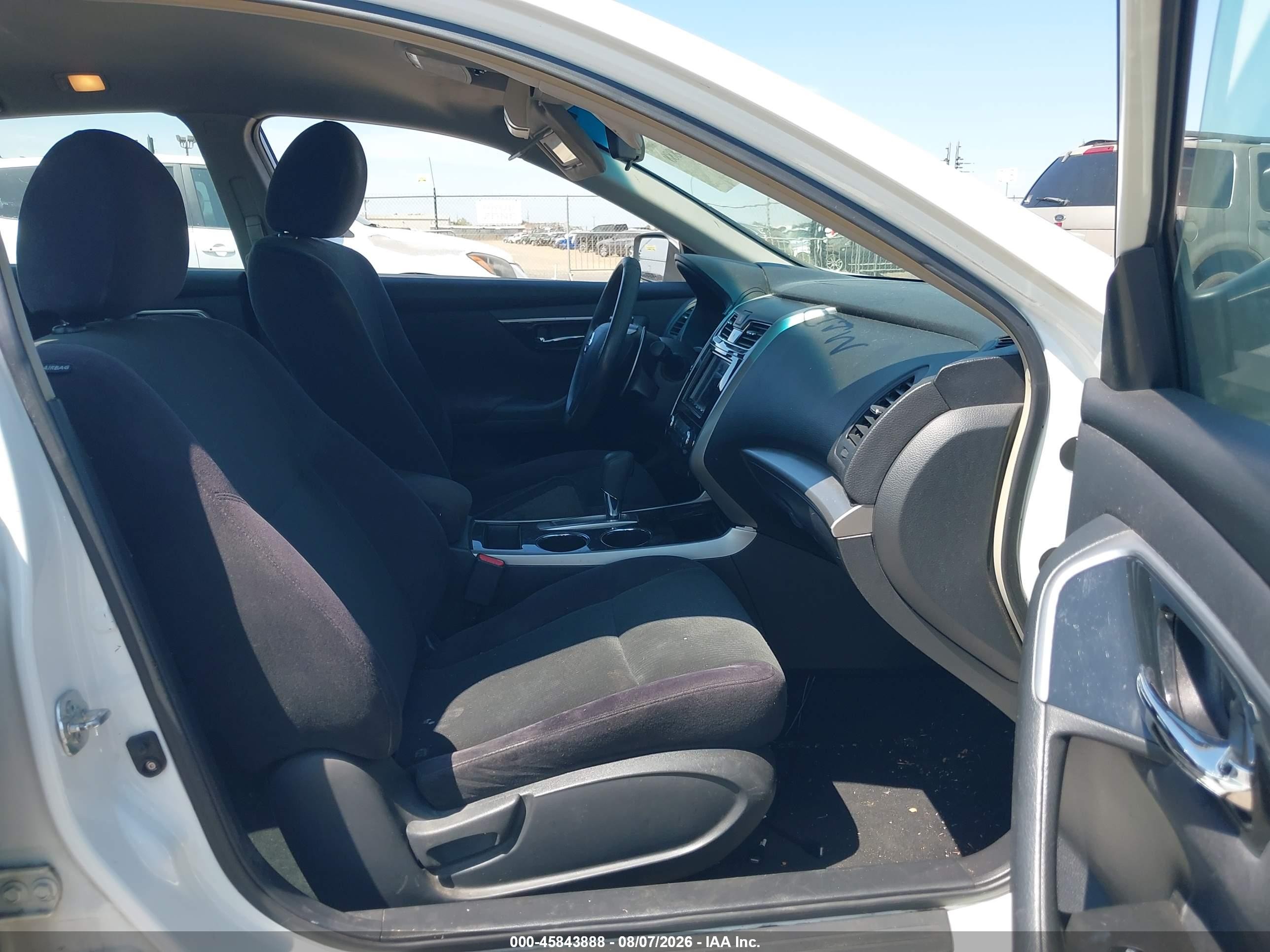2013 Nissan Altima 3.5 S White vin: 1N4BL3AP3DC104795