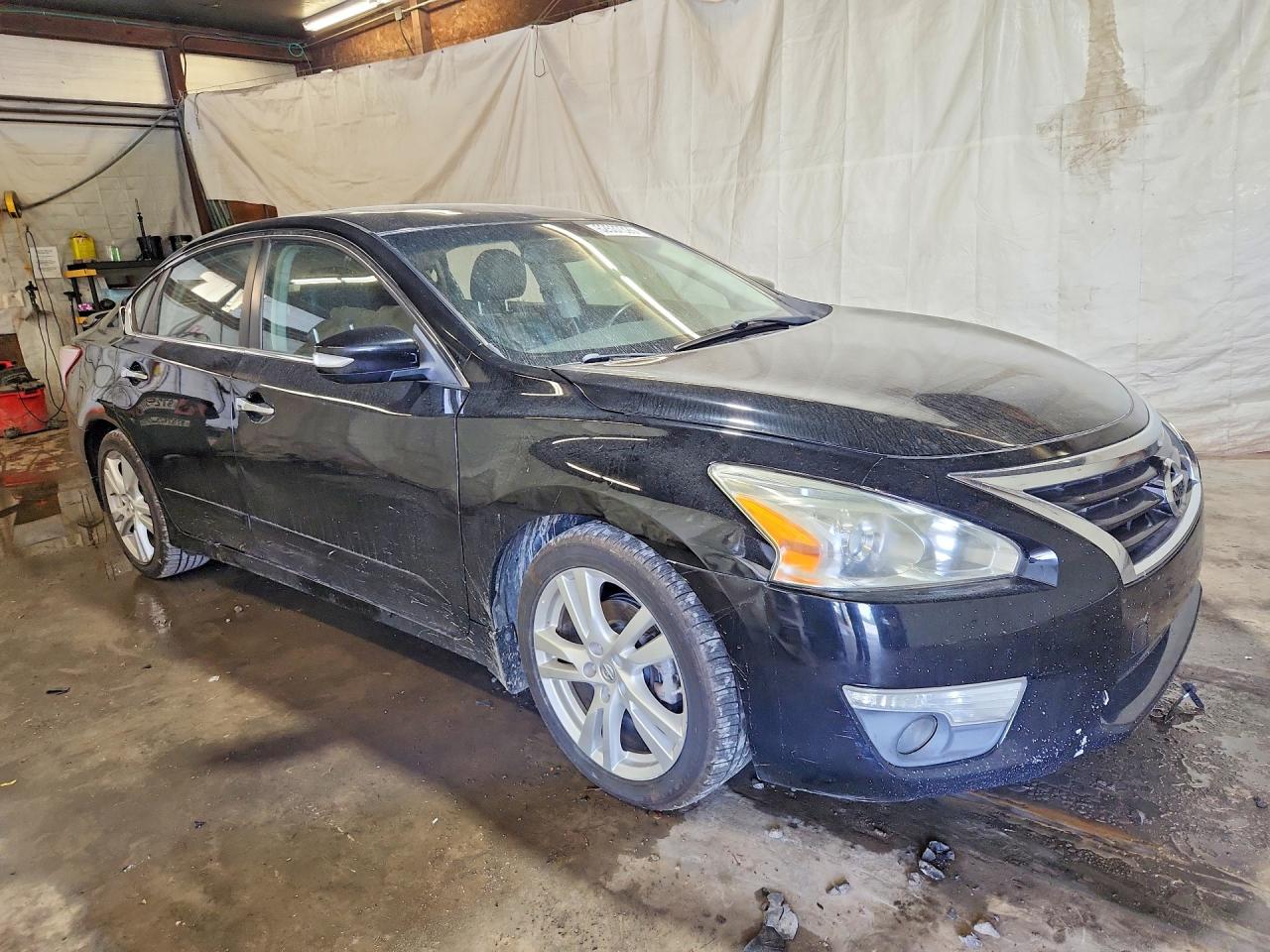 2013 Nissan Altima 3.5 S Black vin: 1N4BL3AP3DC236262