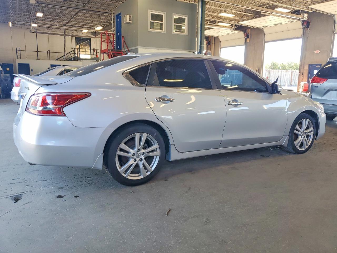 2013 Nissan Altima 3.5 S Silver vin: 1N4BL3AP3DC261517