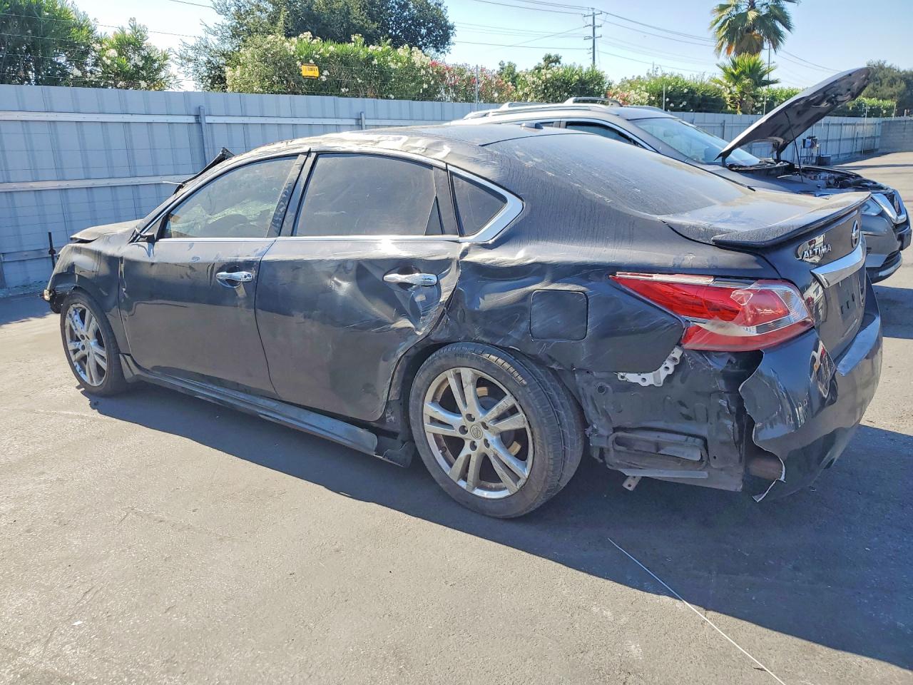 2013 Nissan Altima 3.5 S Black vin: 1N4BL3AP3DN425885