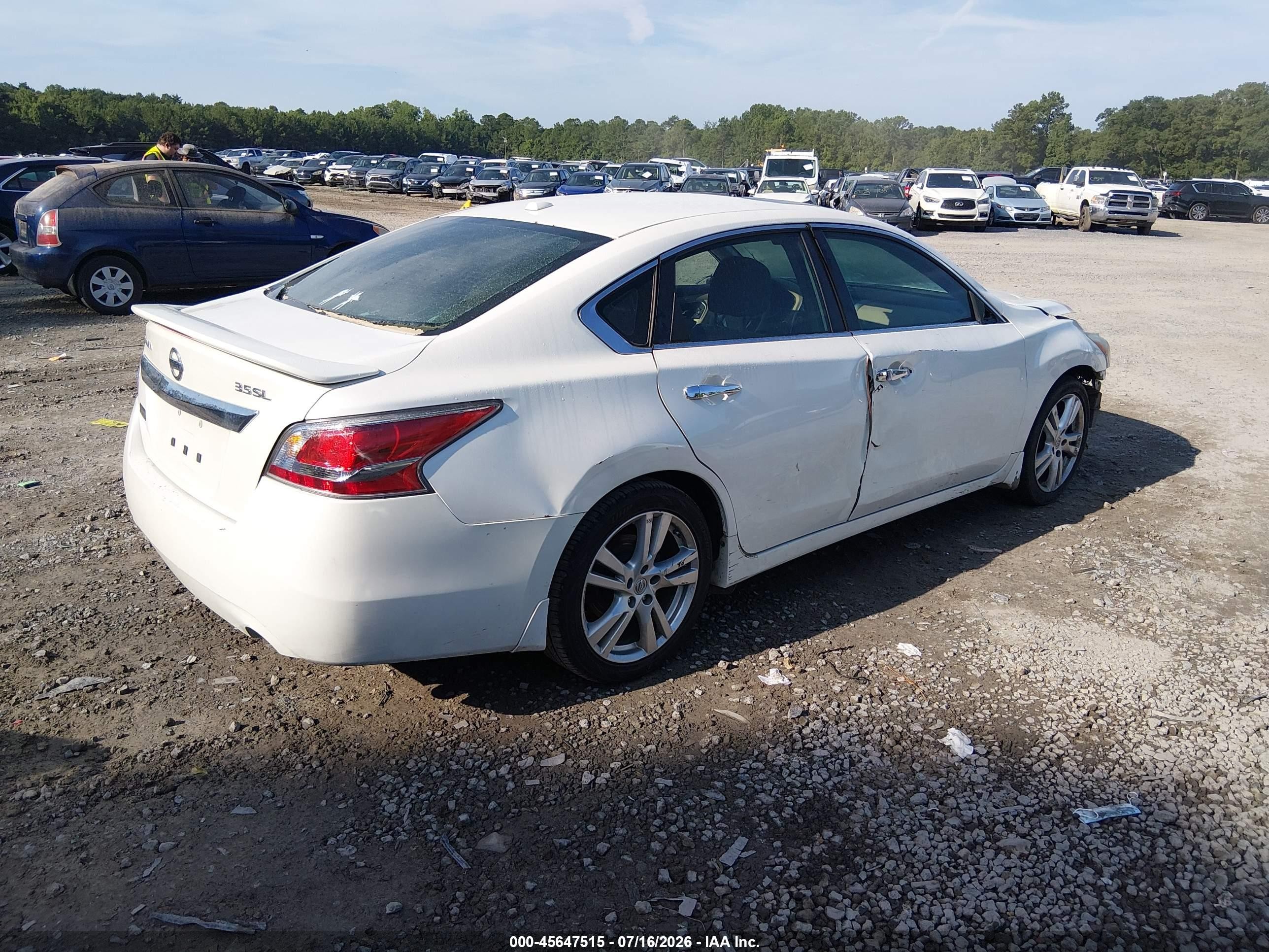 2015 Nissan Altima 3.5 Sl Белый vin: 1N4BL3AP3FC222610