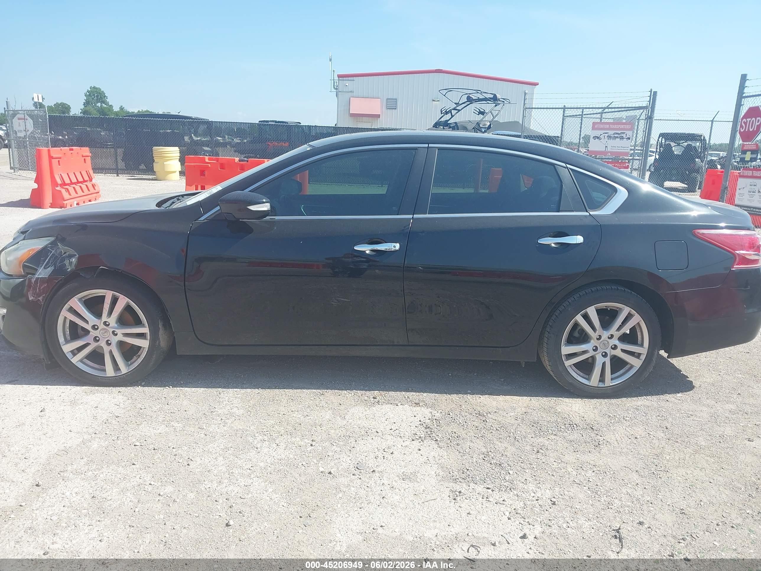 2013 Nissan Altima 3.5 Sv Черный vin: 1N4BL3AP4DC198444