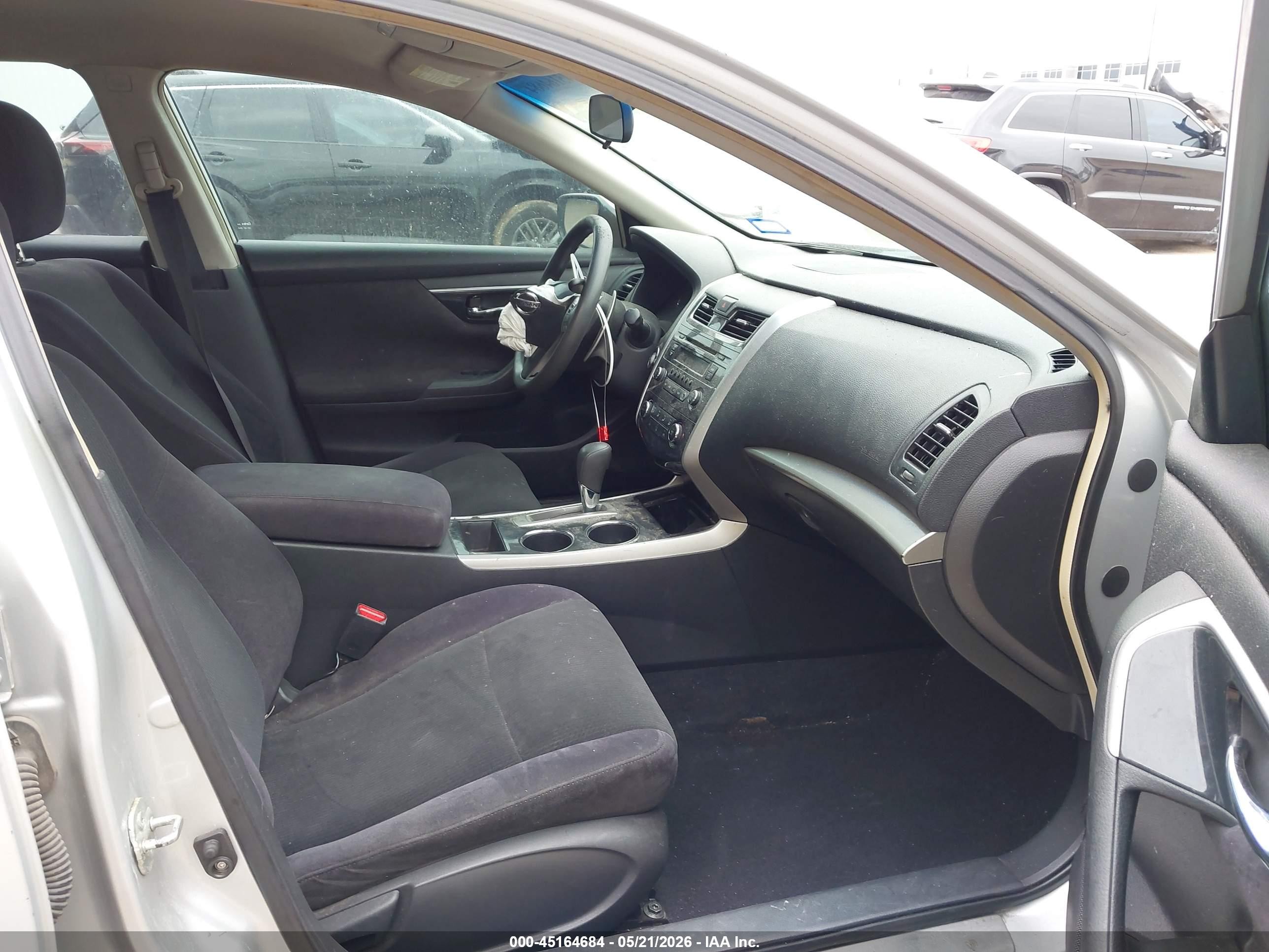 2013 Nissan Altima 3.5 S Silver vin: 1N4BL3AP4DN519581