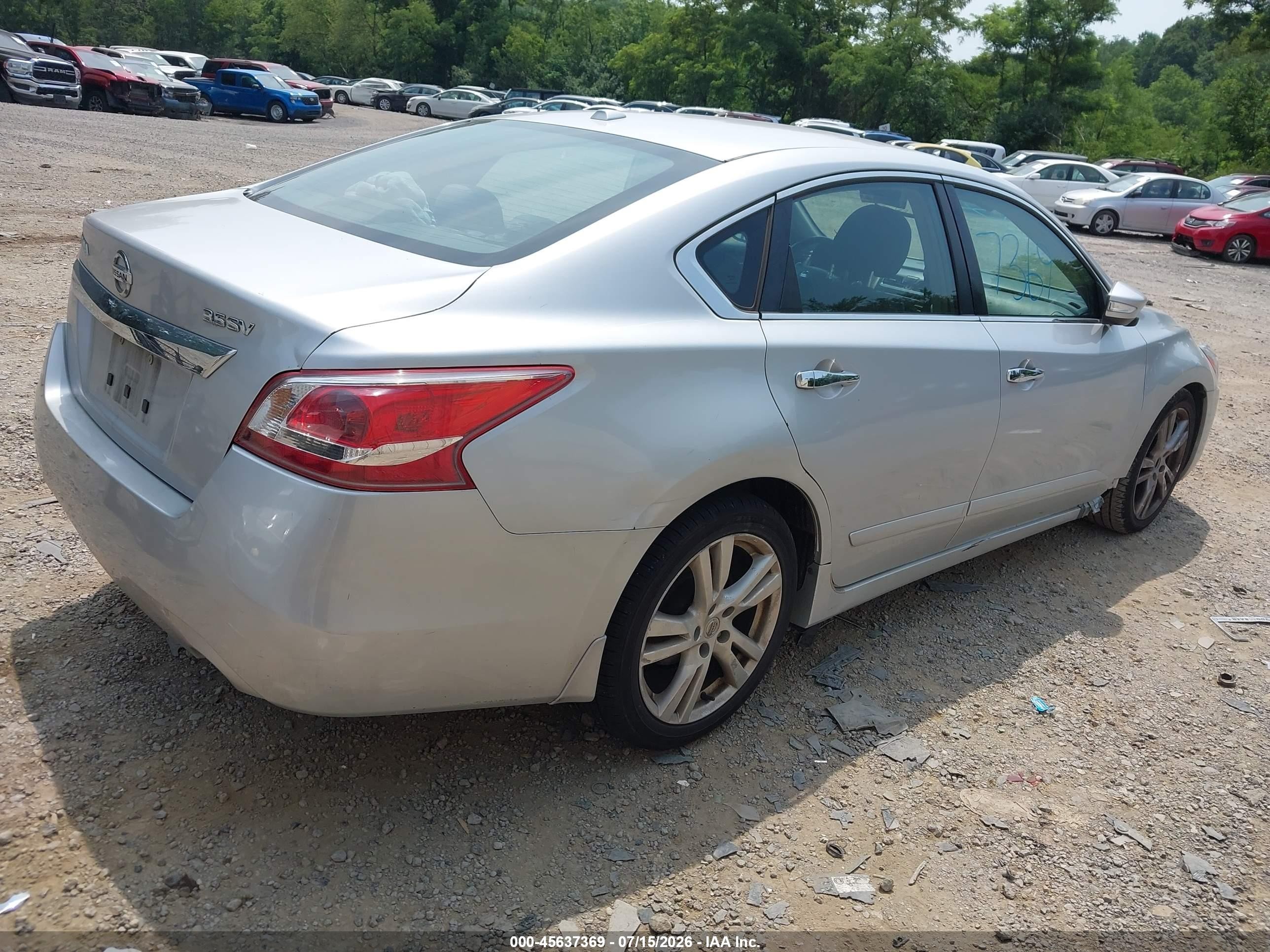 2013 Nissan Altima 3.5 Sv Silver vin: 1N4BL3AP4DN557957