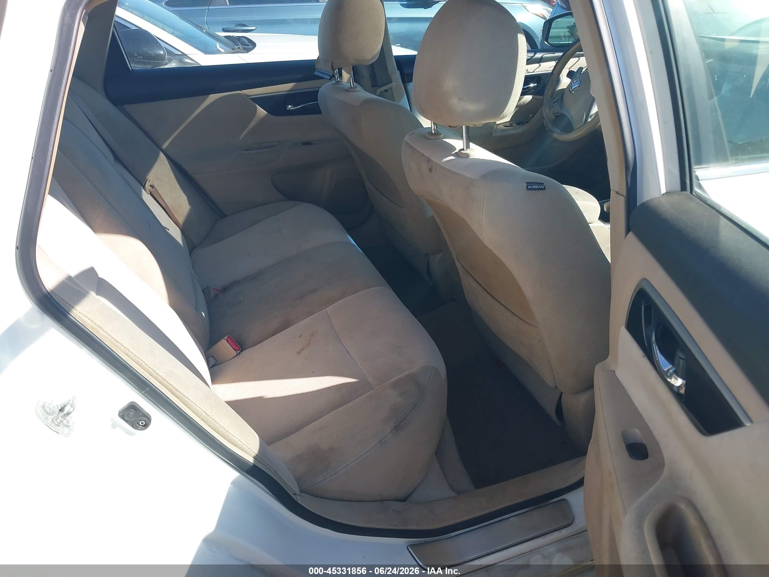 2013 Nissan Altima 3.5 Sv White vin: 1N4BL3AP5DC137619
