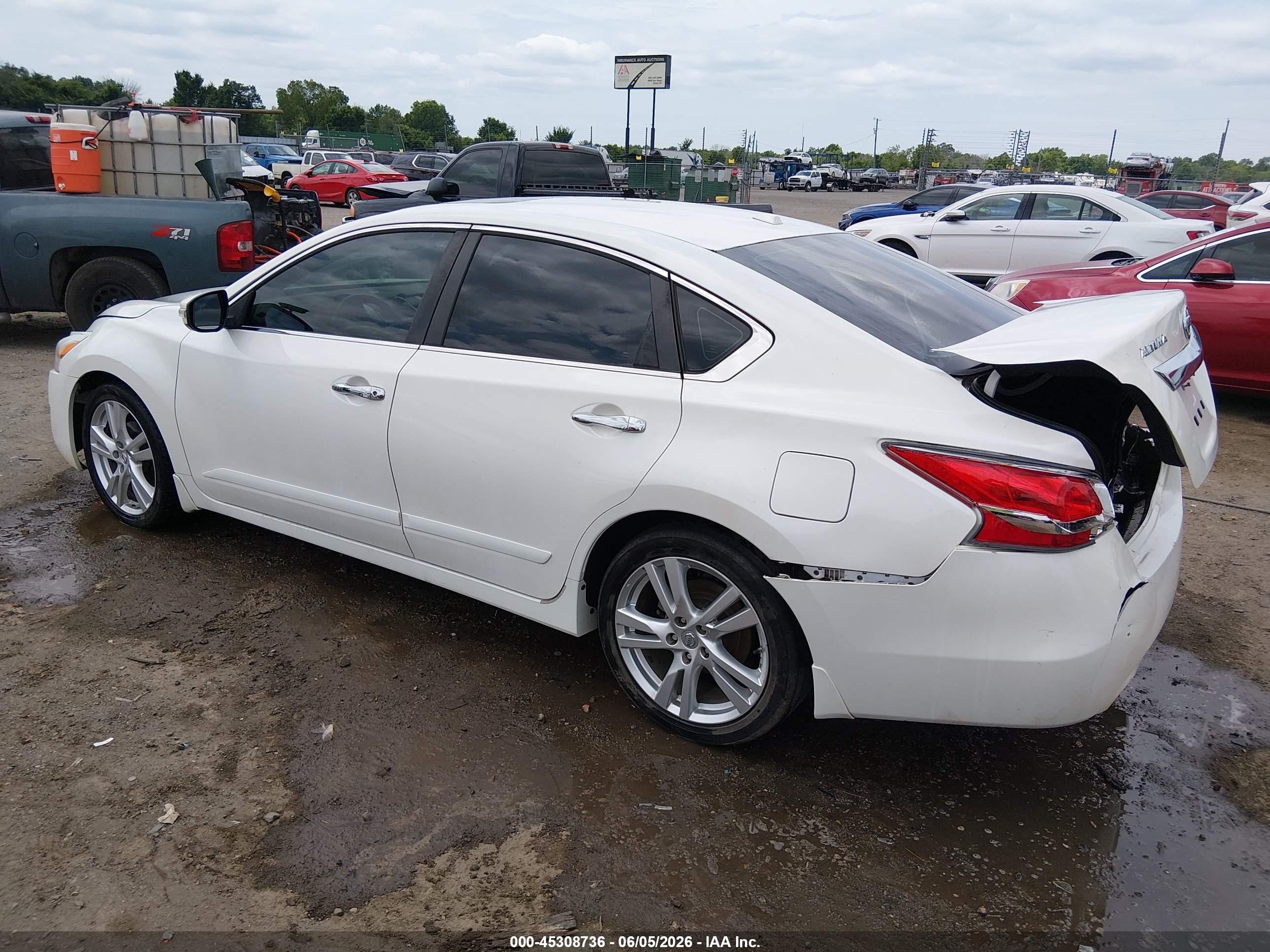 2013 Nissan Altima 3.5 Sl White vin: 1N4BL3AP5DC277329